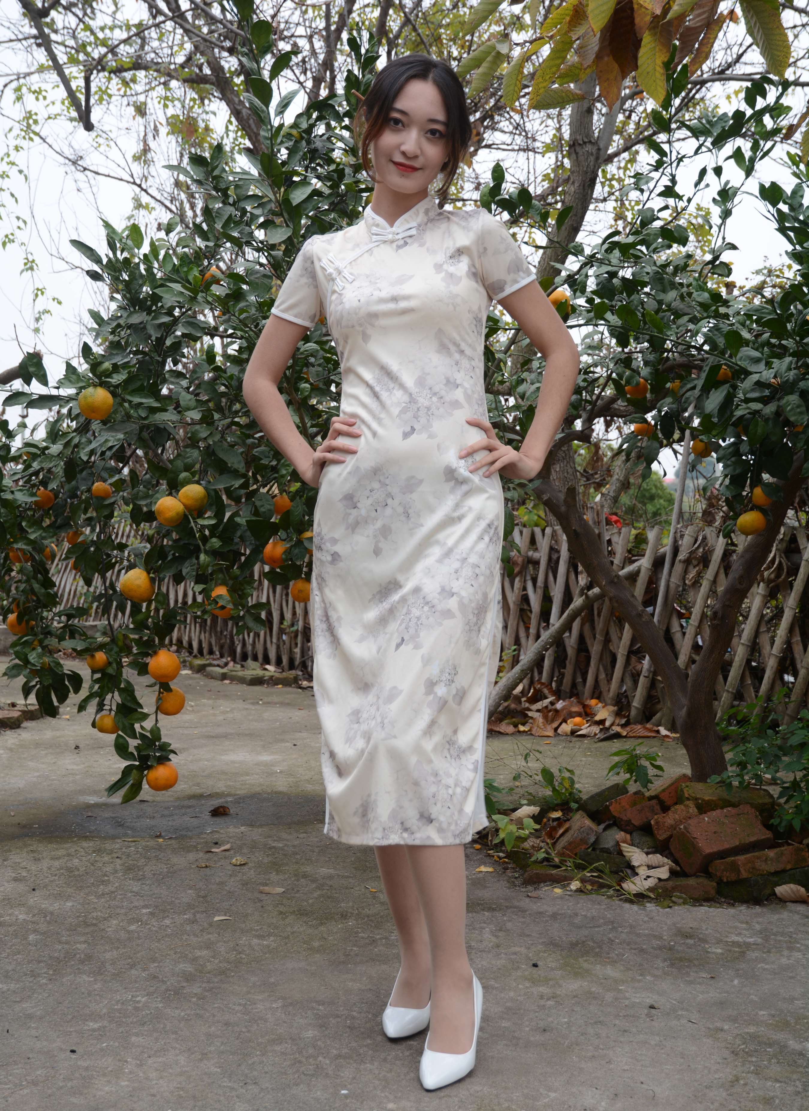 《依依 寒冬旗袍风》作品图