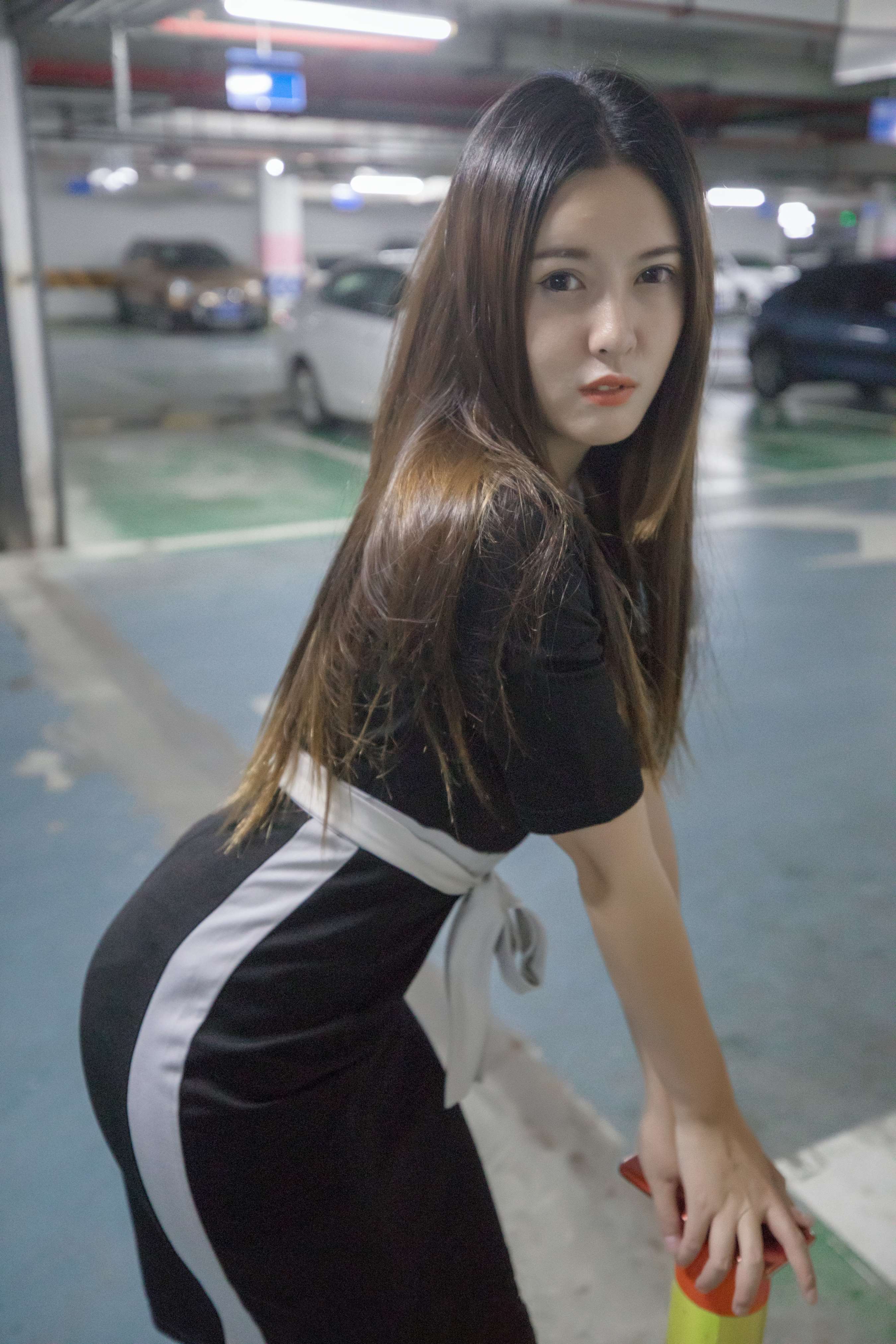 《小姐姐高跟の肉丝足》作品图