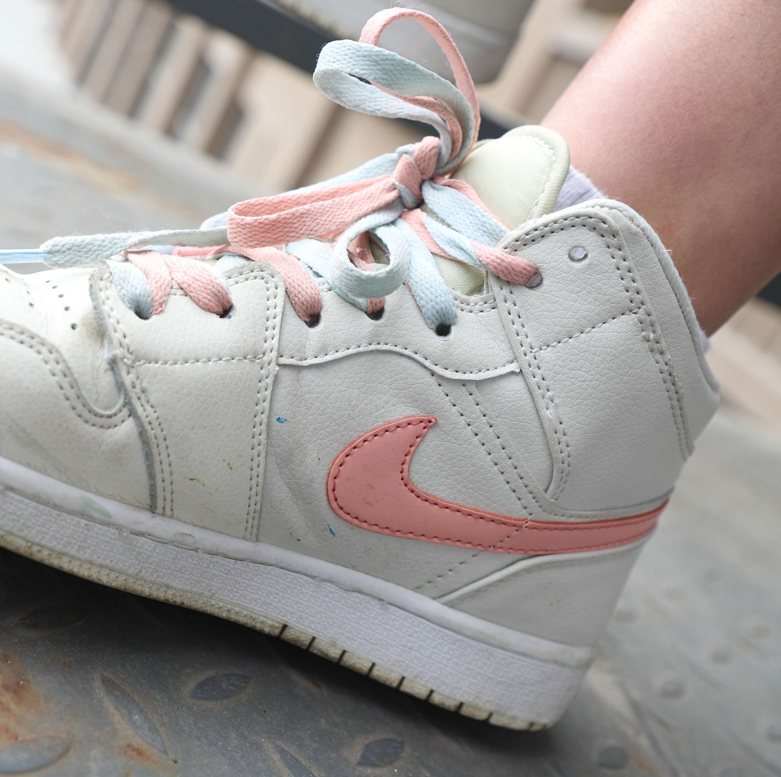 《板鞋の白棉袜脚丫》作品图