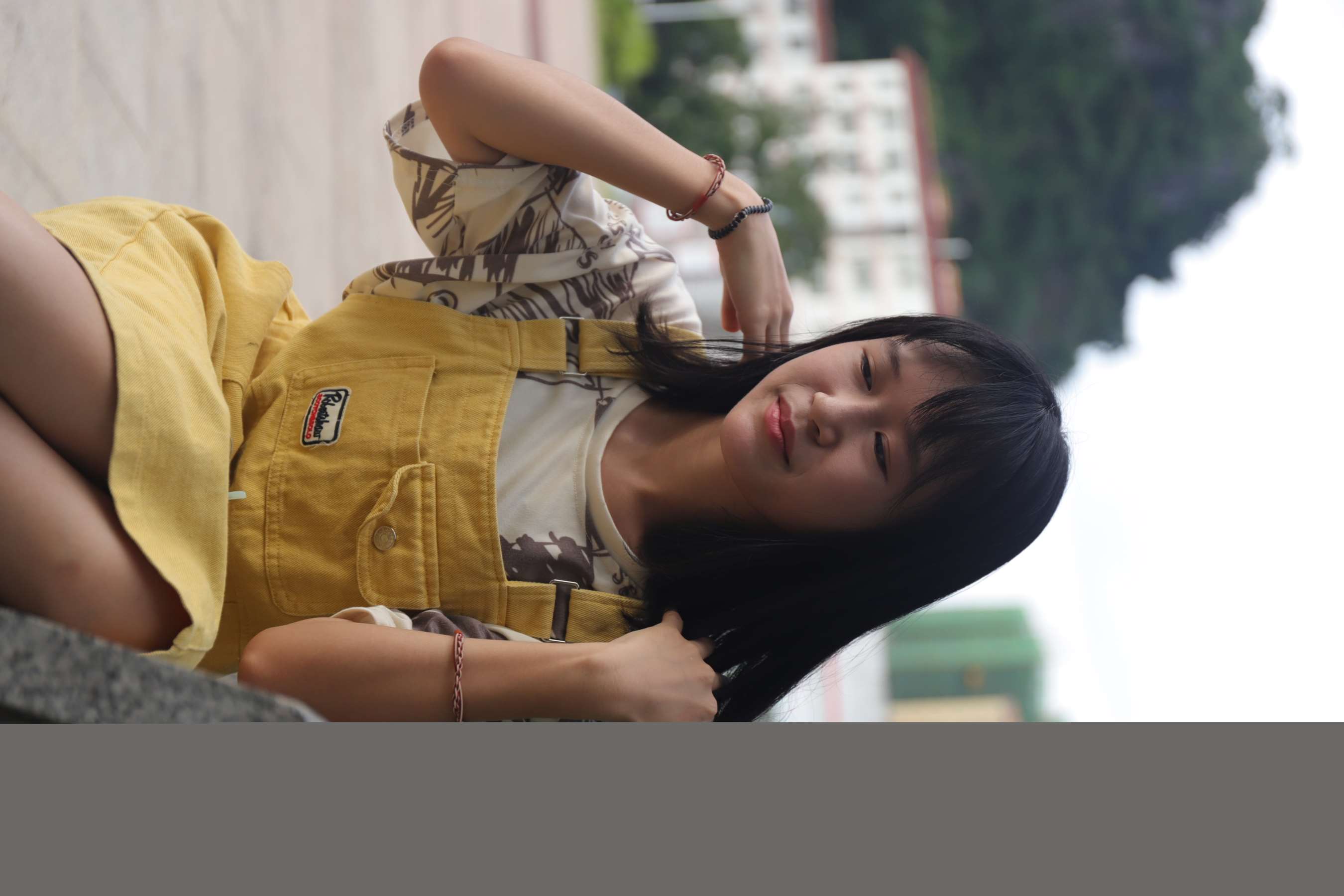 《君怡少女户外展脚丫》作品图