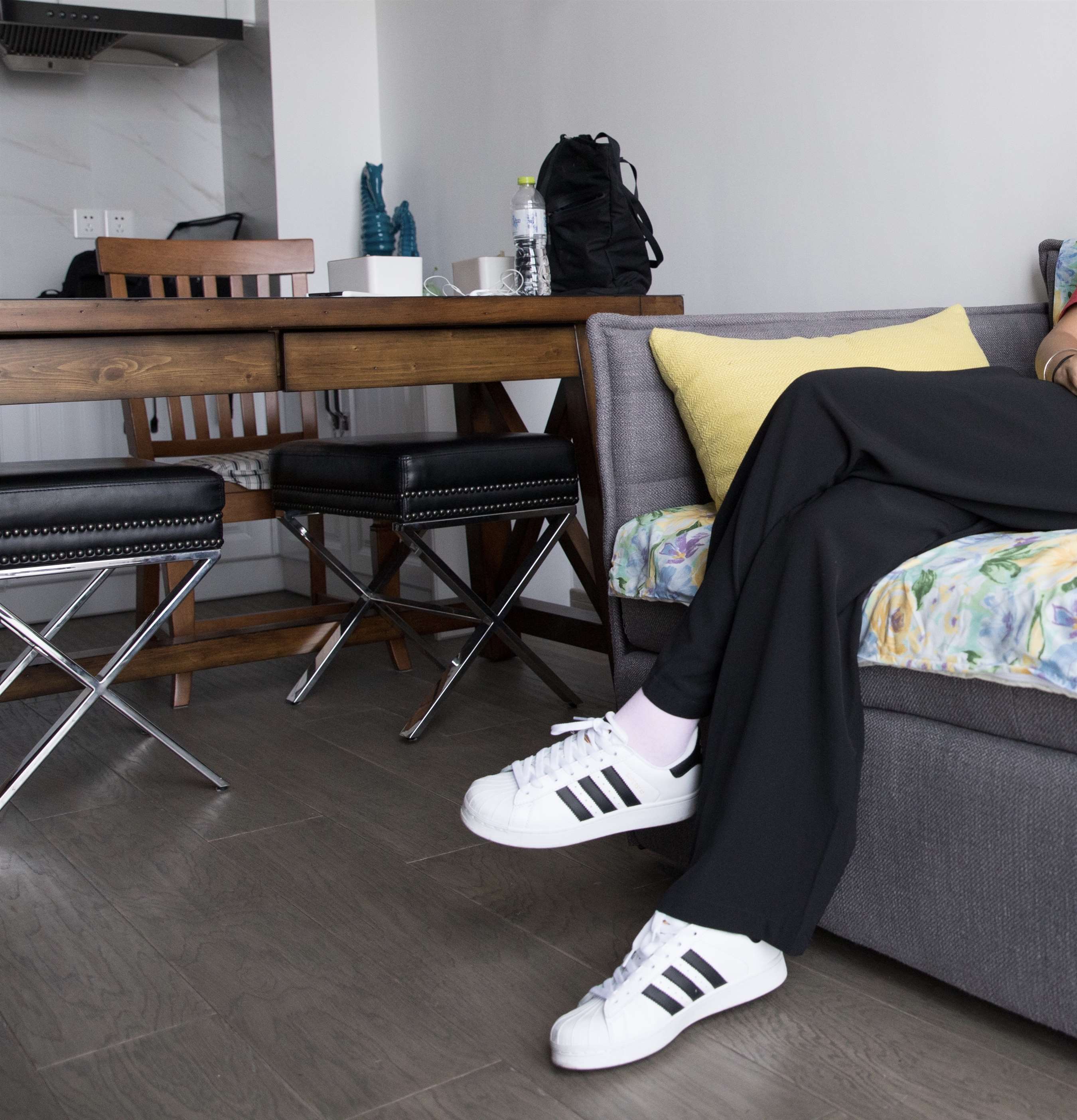 《板鞋棉袜少女跳绳》作品图