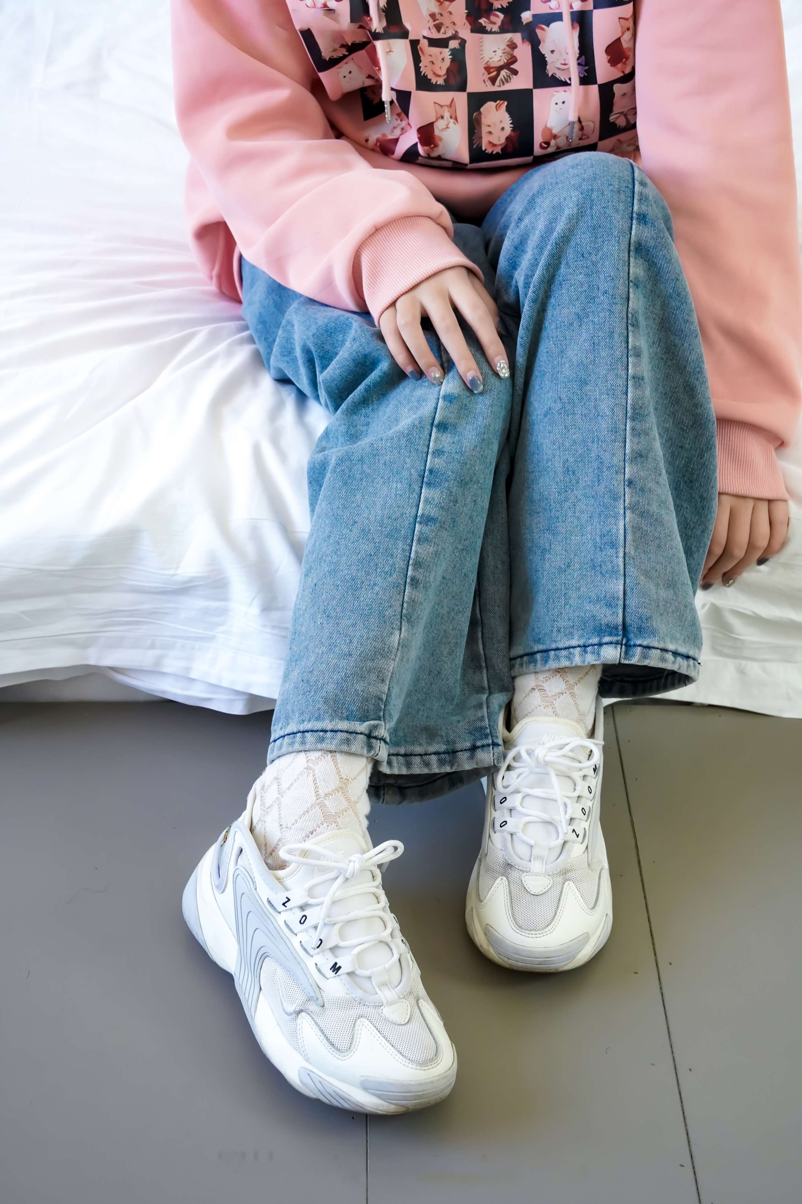 《露露-棉袜の嫩足》作品图