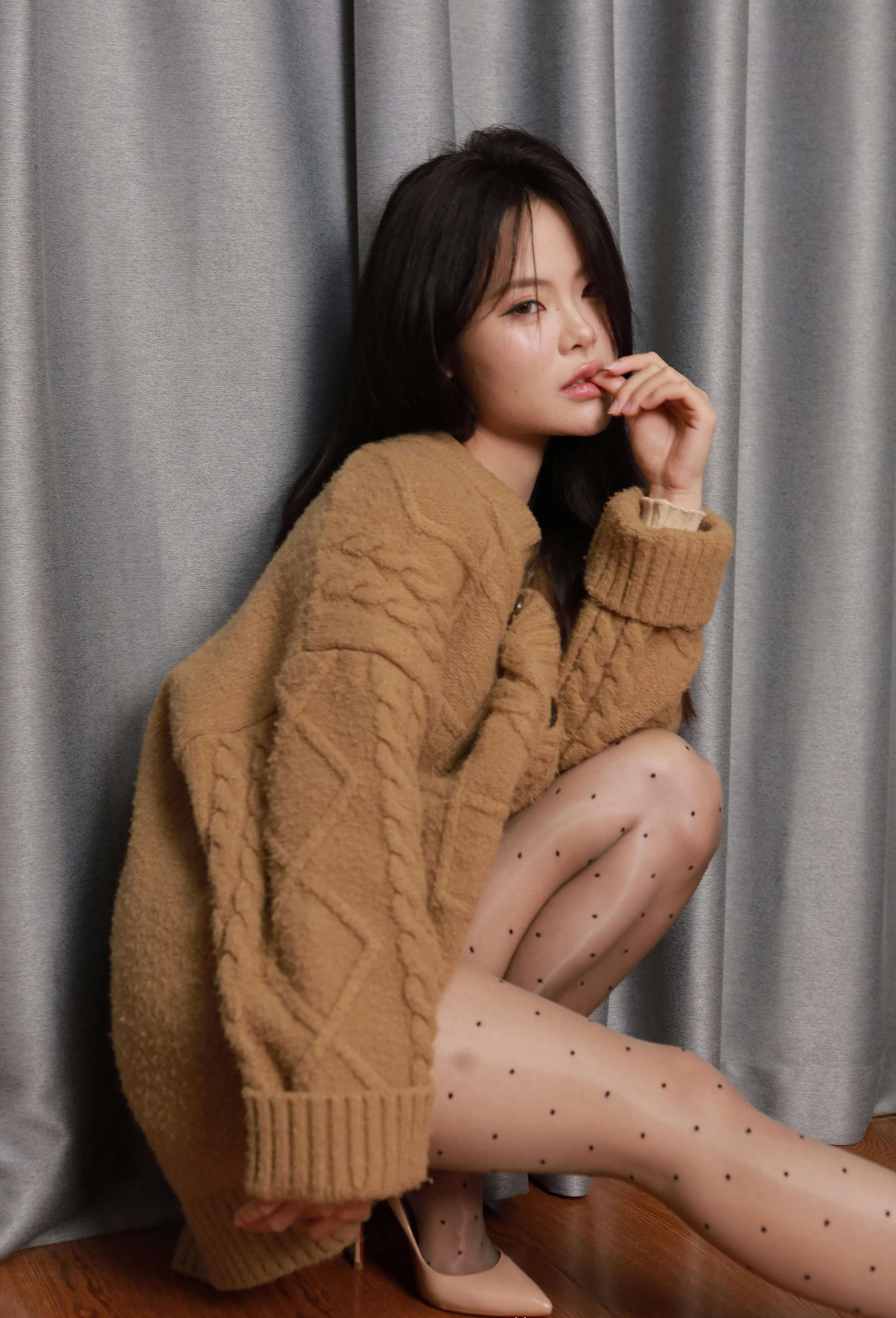 《兔兔 吊带波点》作品图