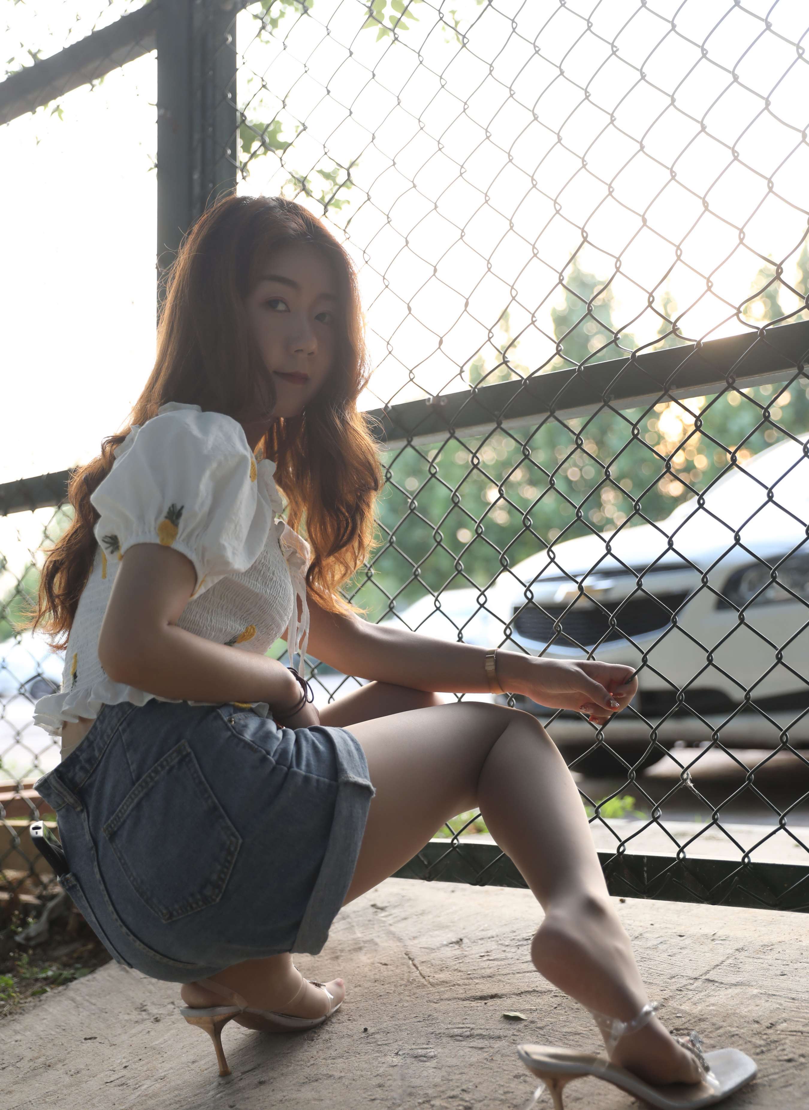 《雪雪高跟の肉丝》作品图