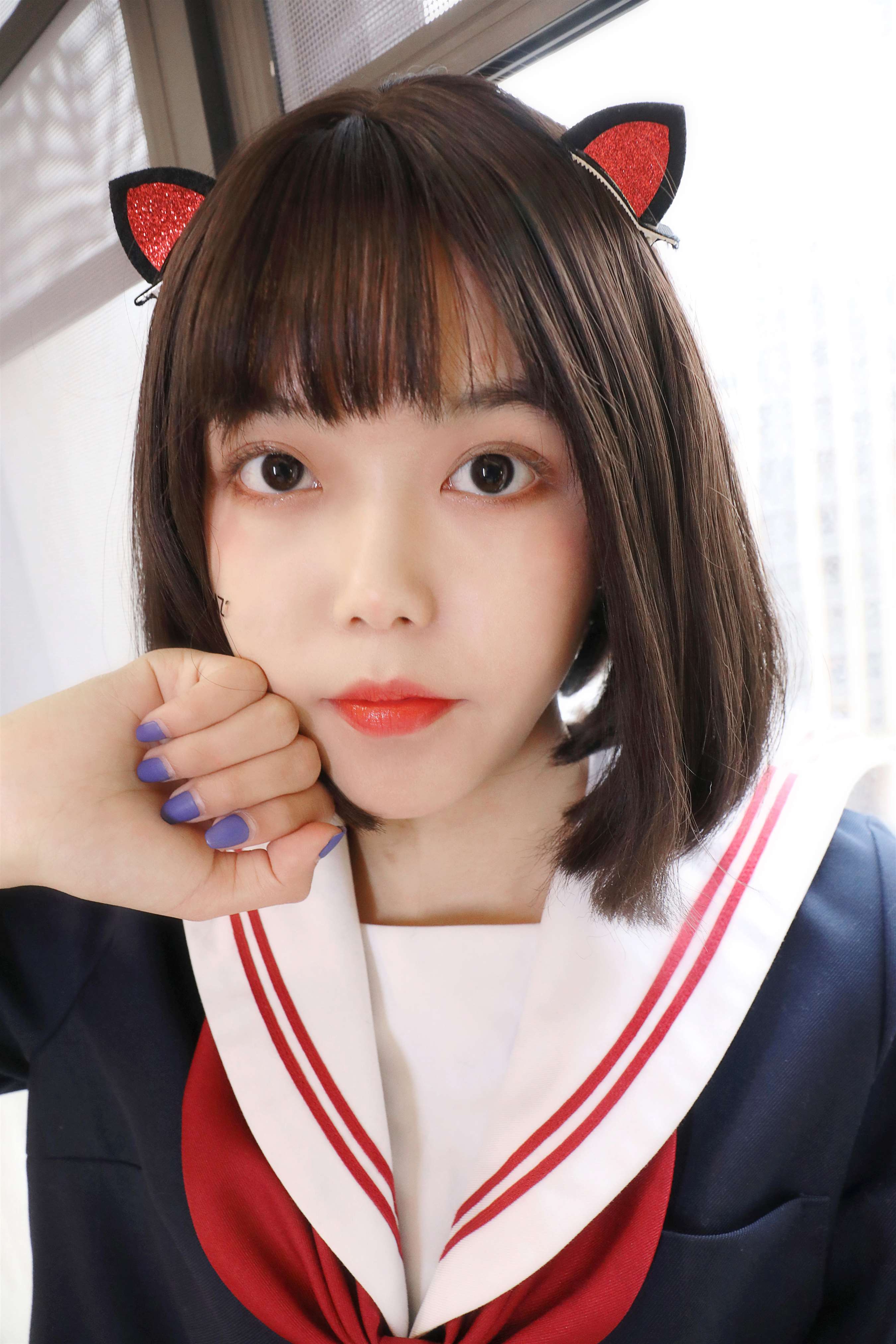 《猫耳朵制服の撕袜》作品图