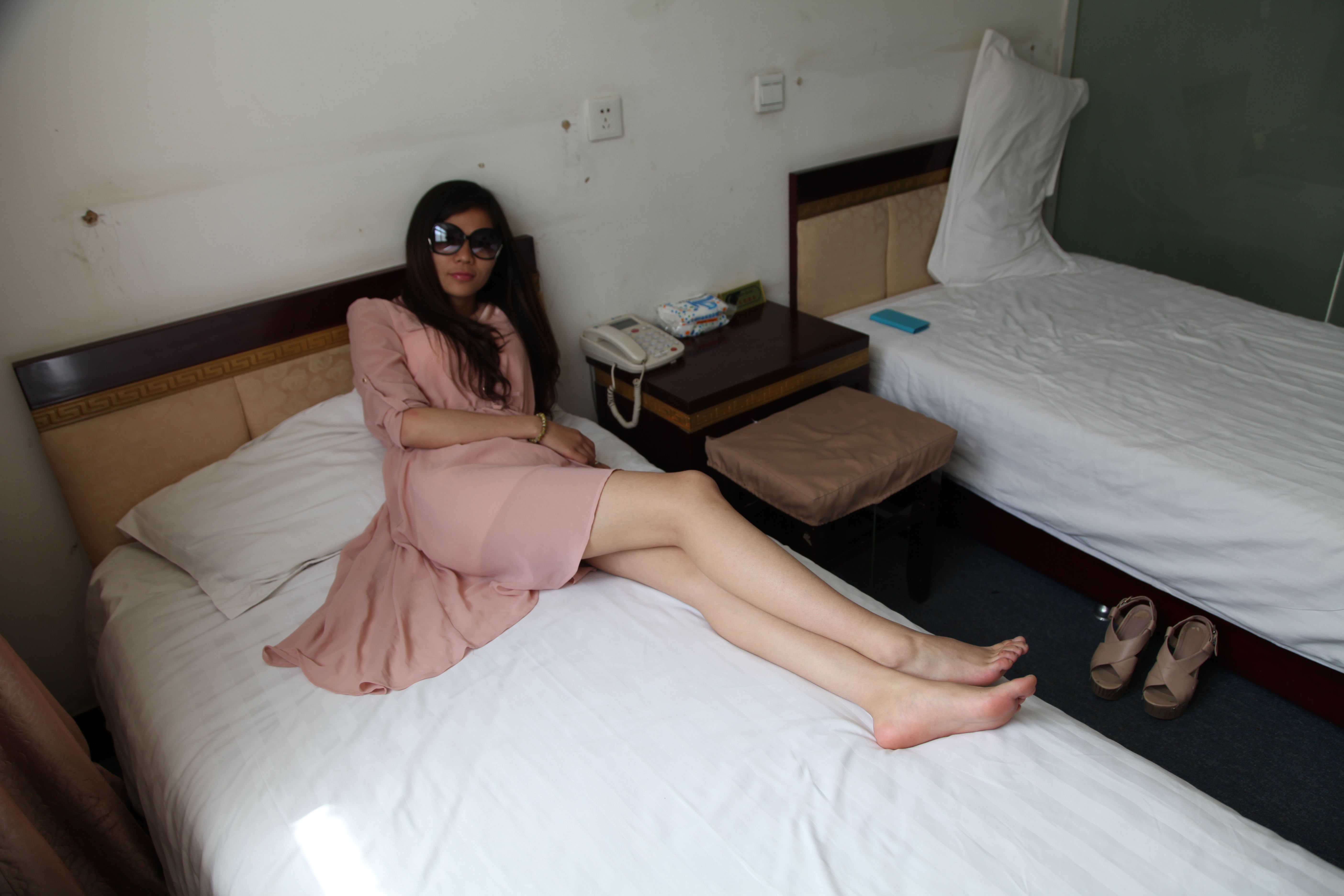 《爱耍酷的小姐姐》作品图