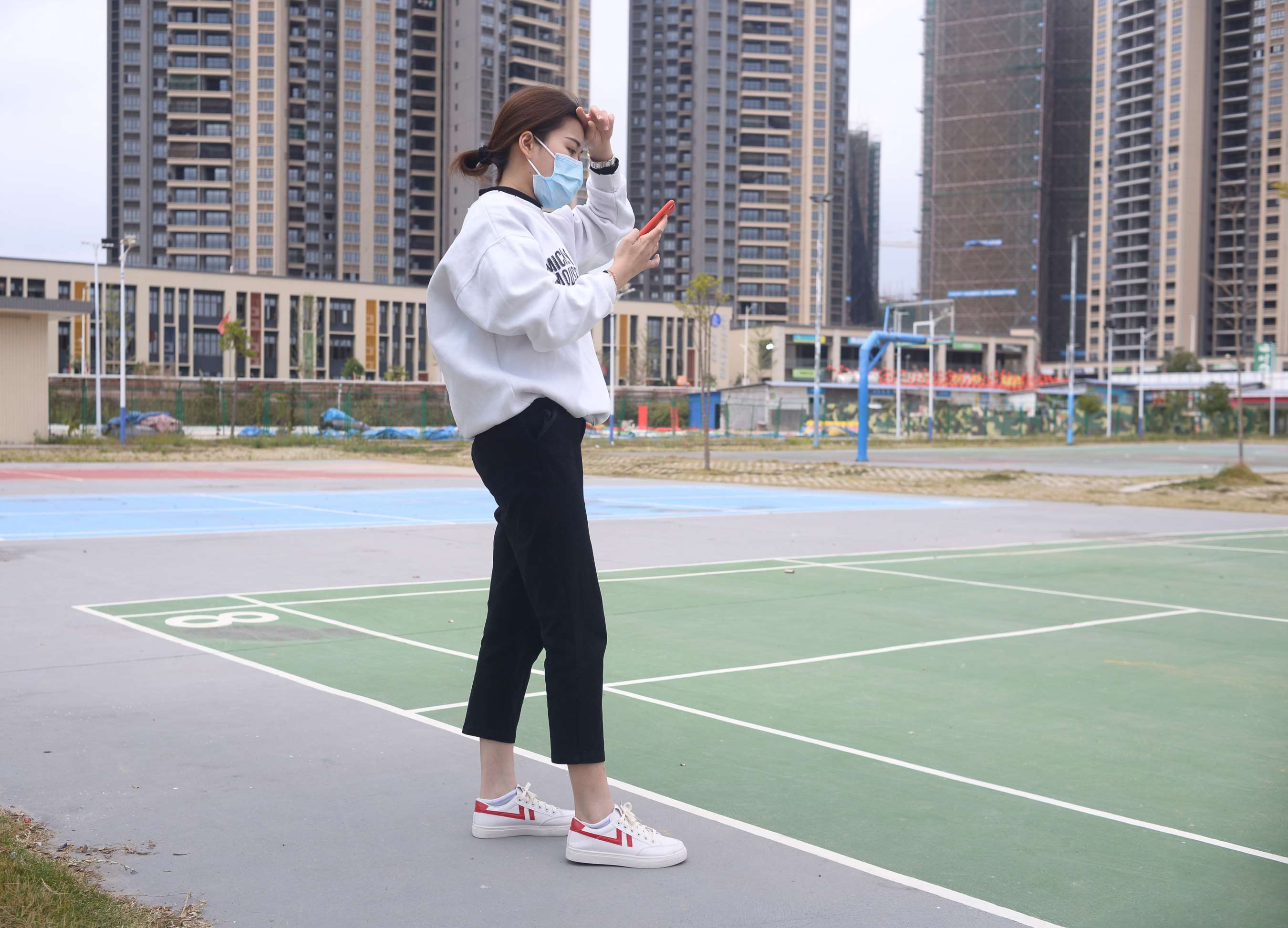 《阿雅 日子是崭新的》作品图