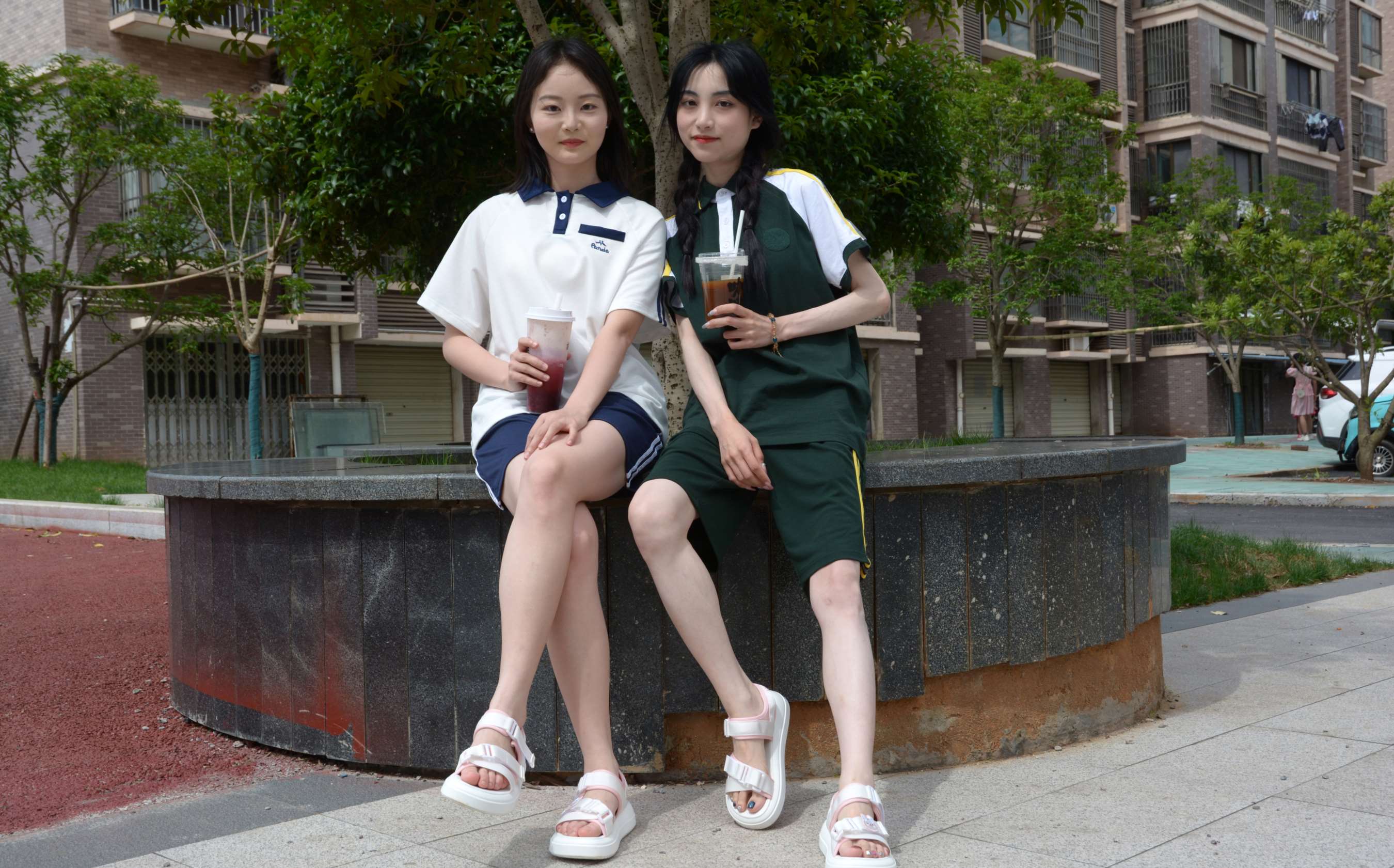 《柒柒、双双 相见恨晚》作品图