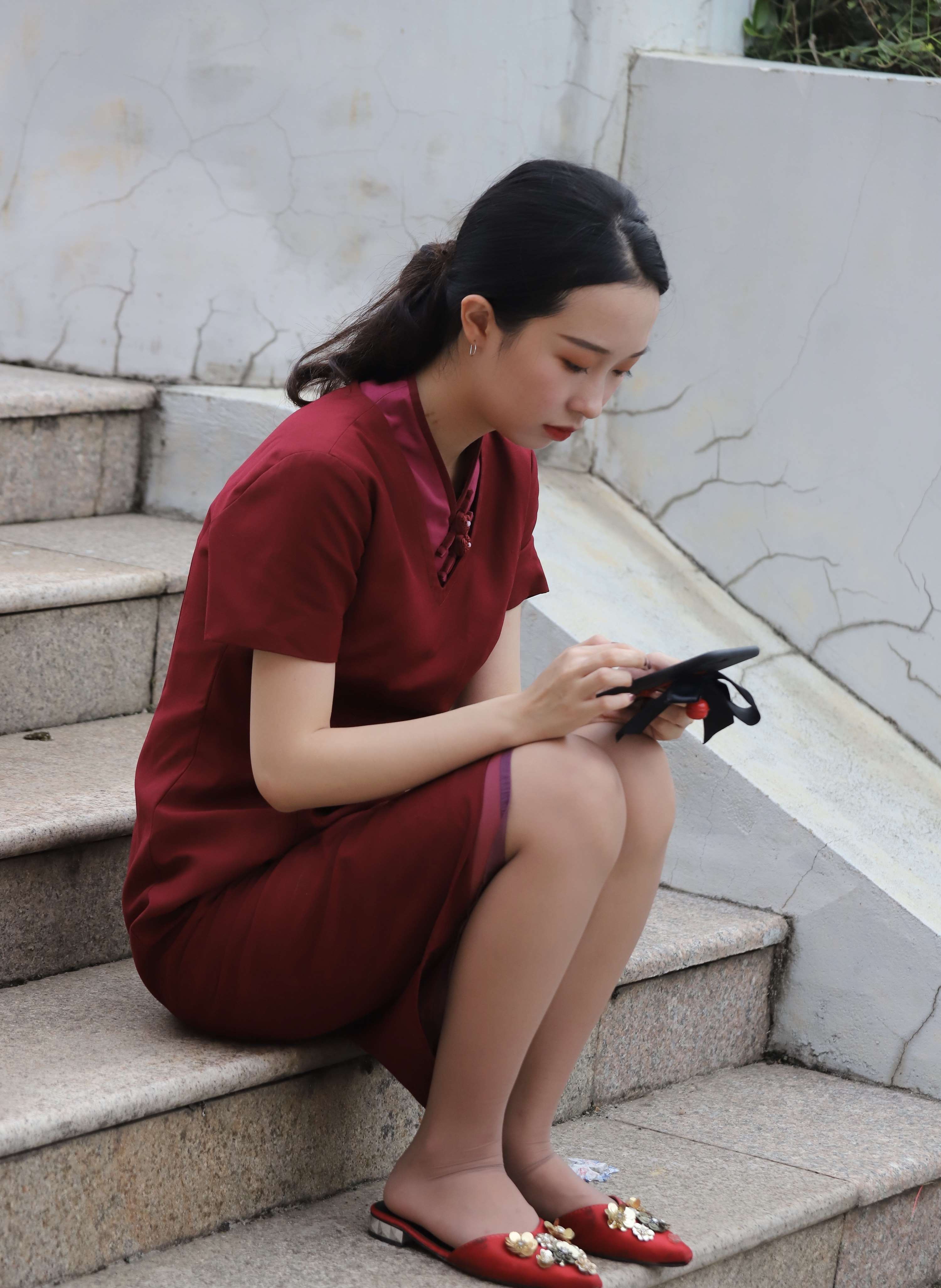 《职业女裙の丝脚丫》作品图