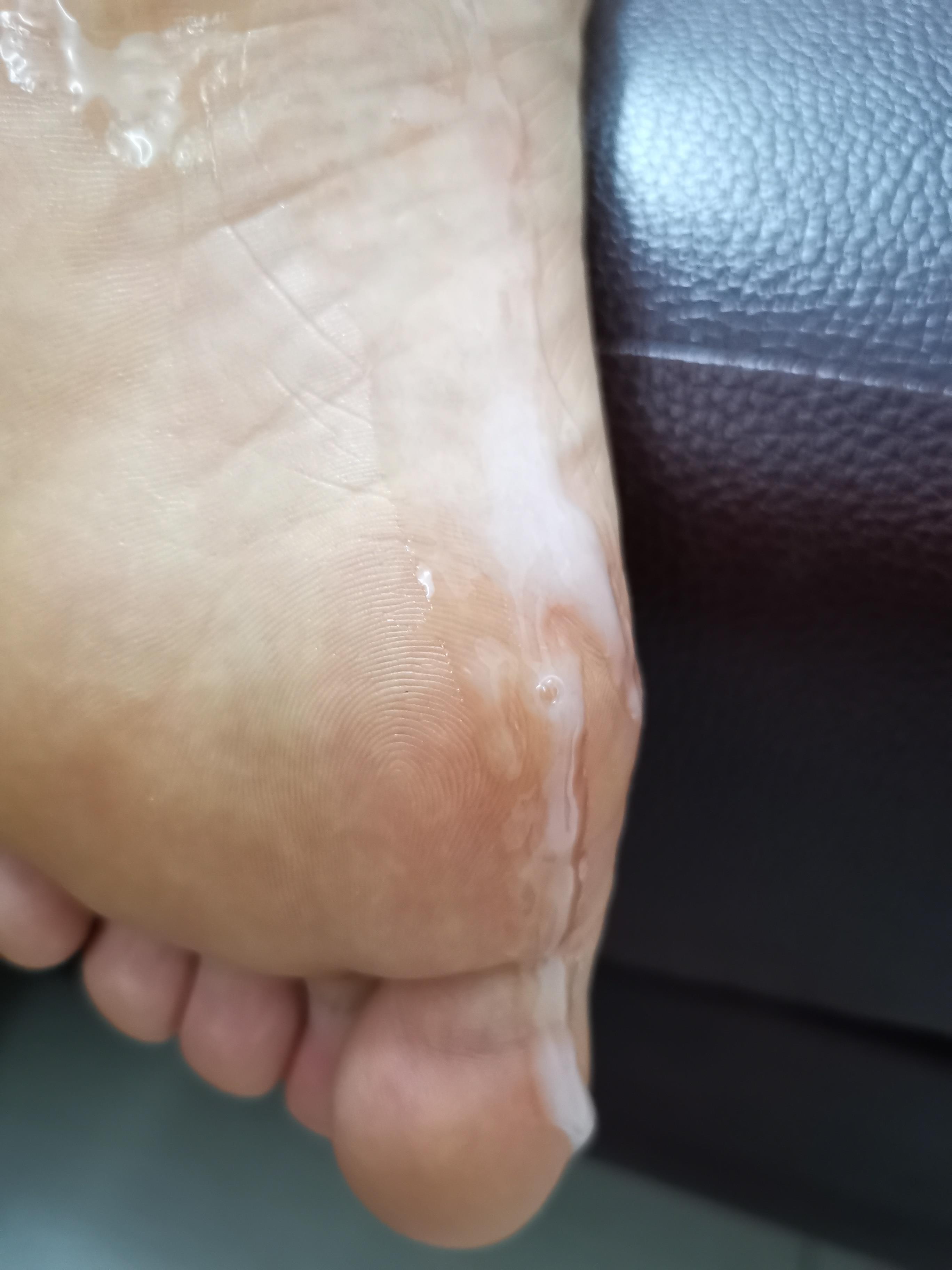 《毛毛鞋女孩+视频一个》作品图