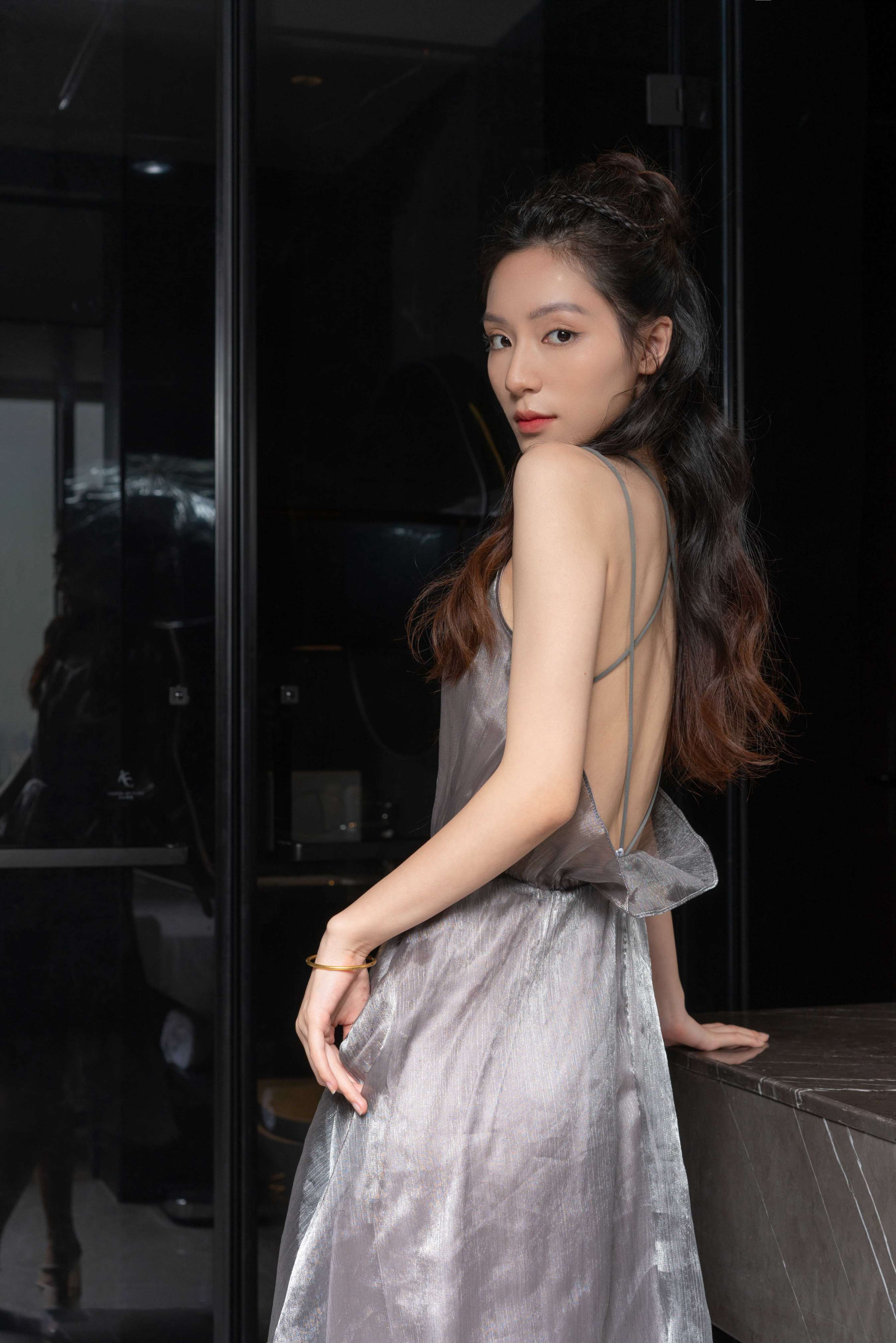 《宁西的嫩足》作品图