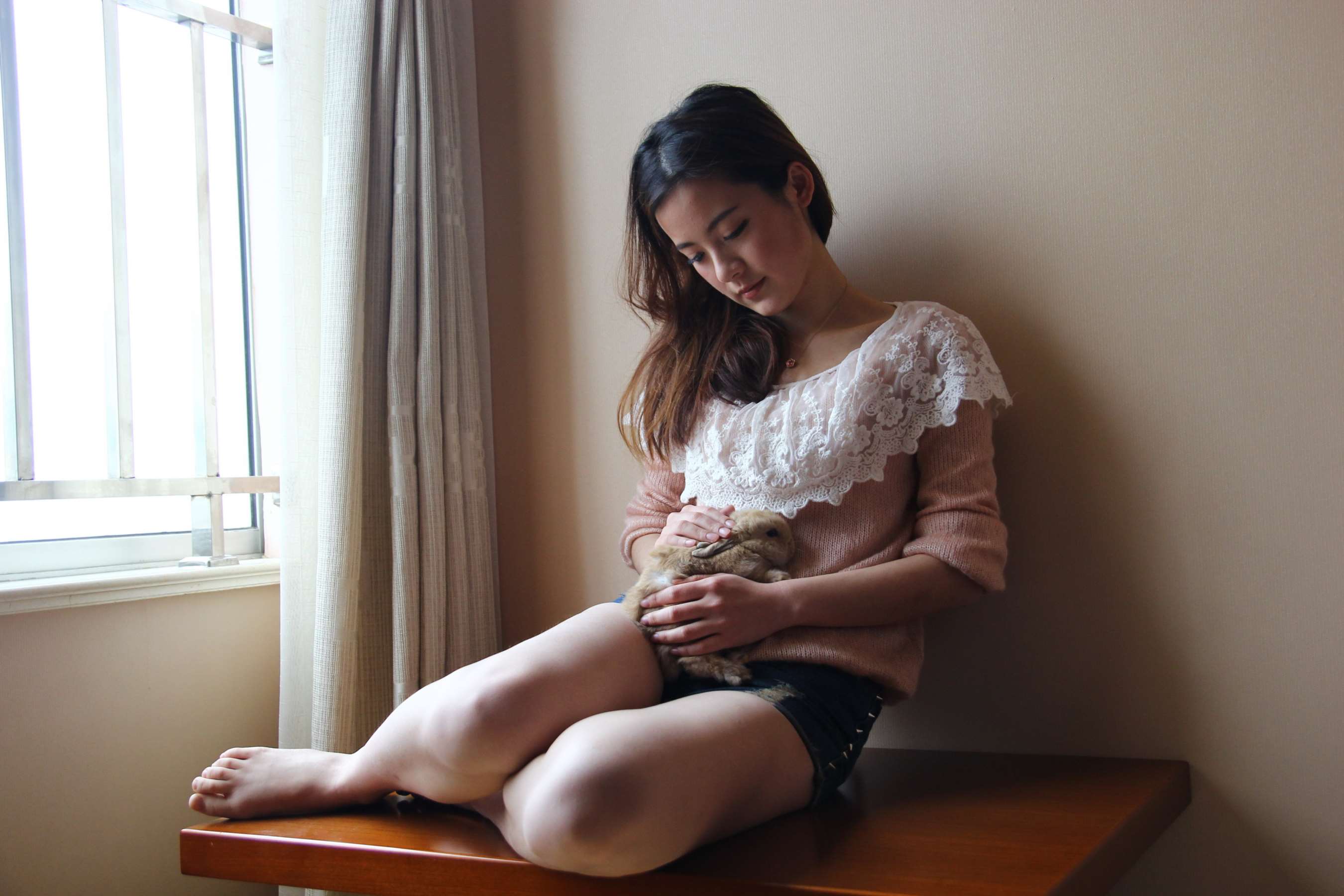 《这双脚丫像小白兔一般可爱》作品图