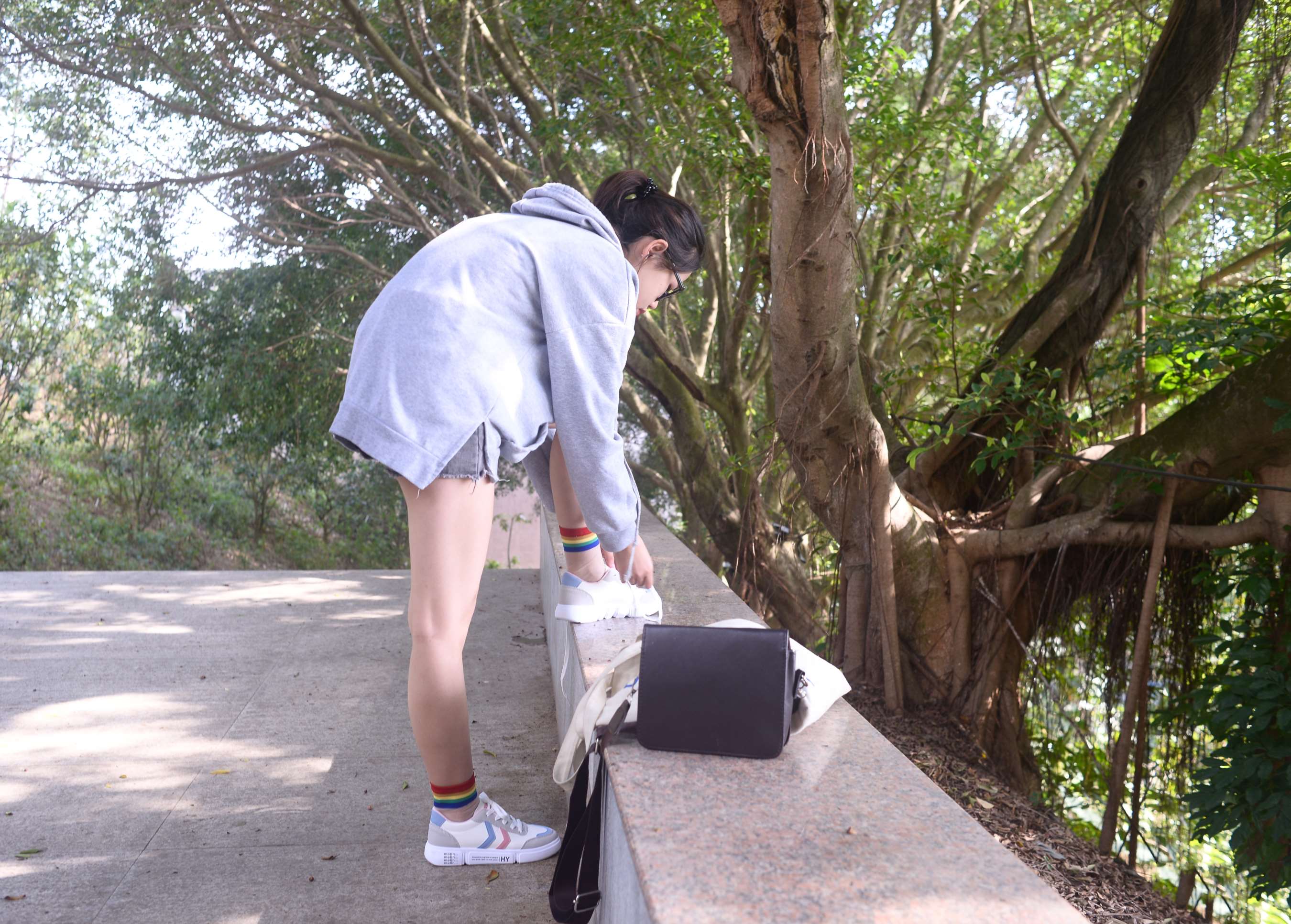 《苏瑶小姐姐 轻盈的蓝》作品图