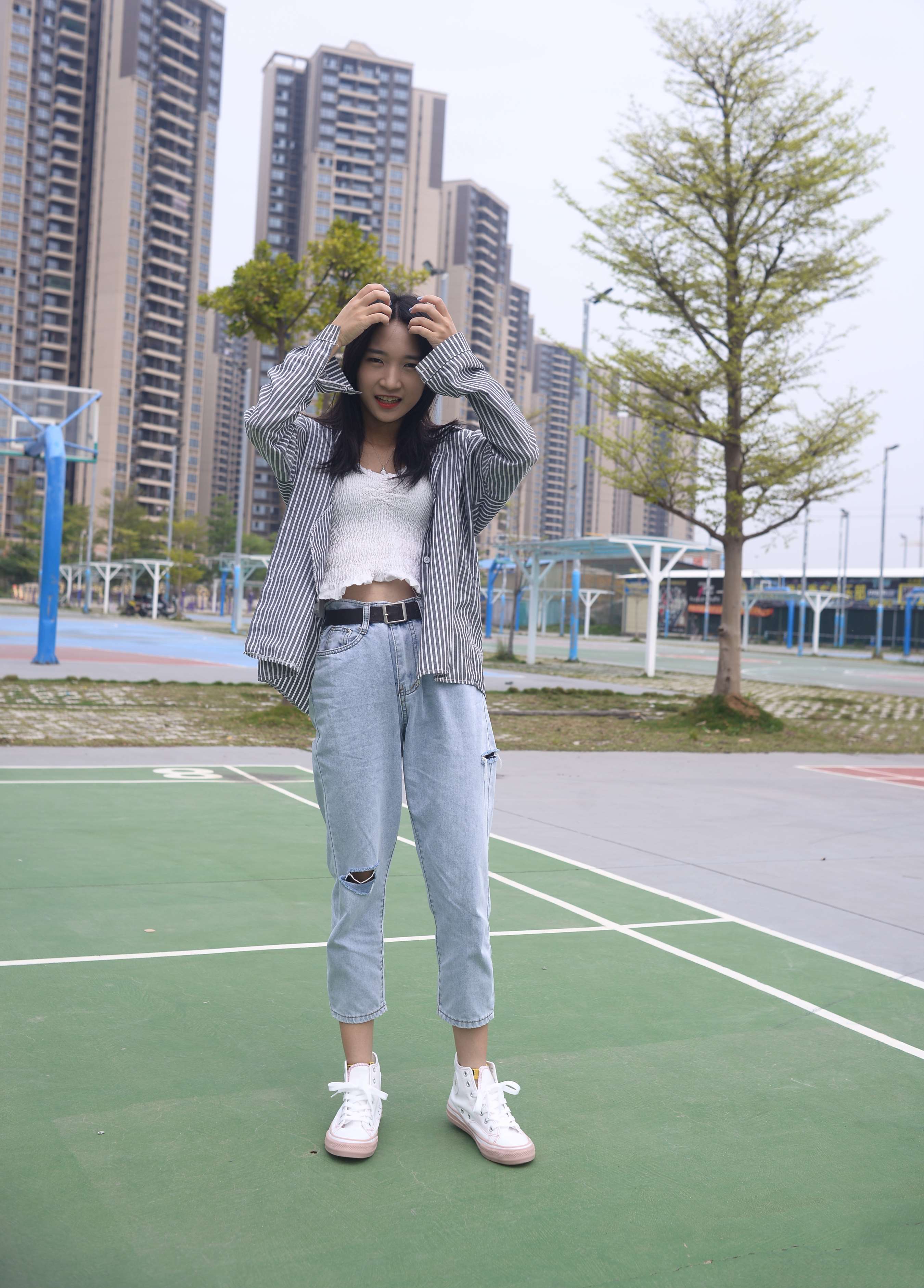 《绵绵少女 像风一样》作品图