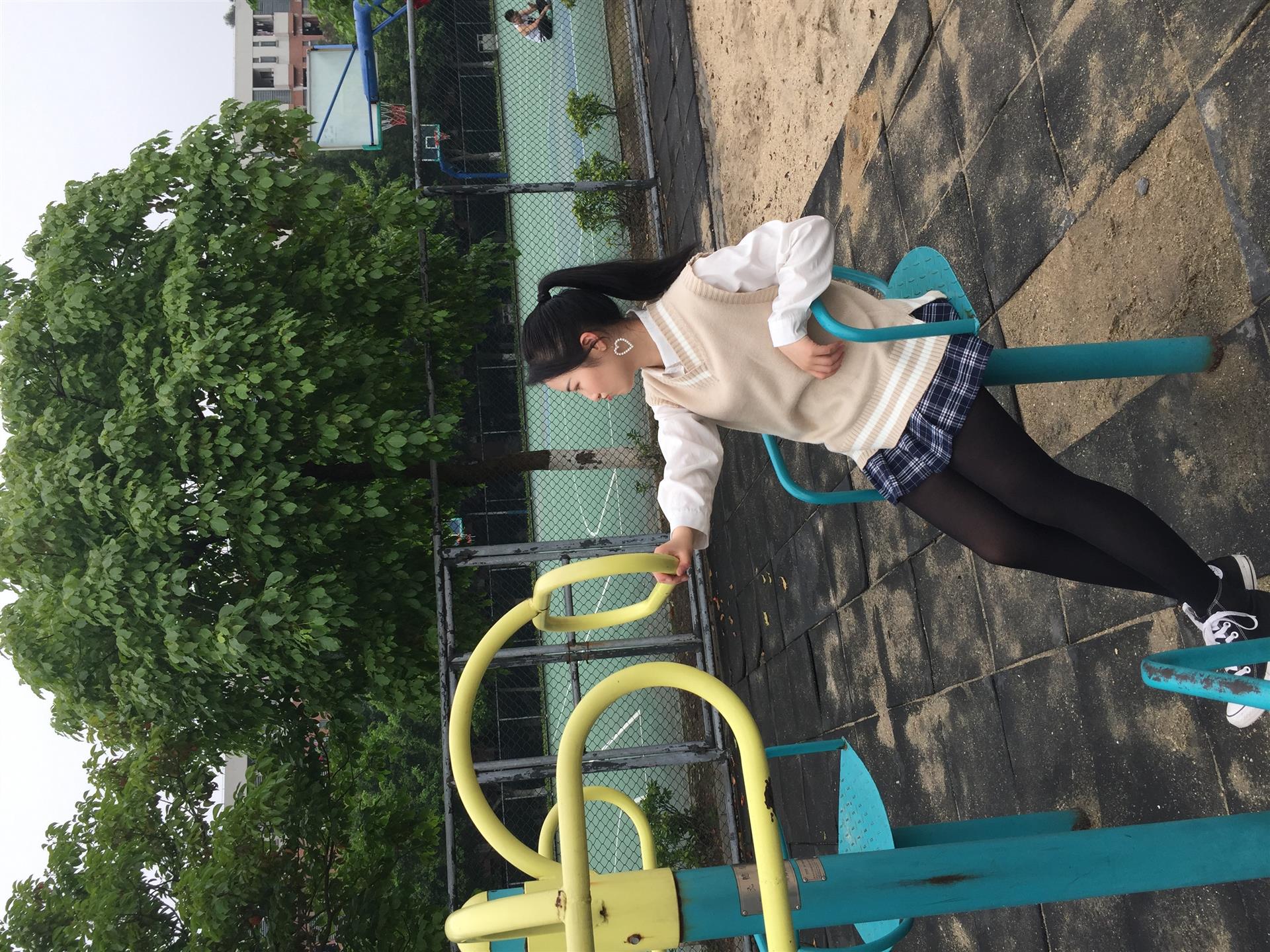 《一起来做运动吧》作品图