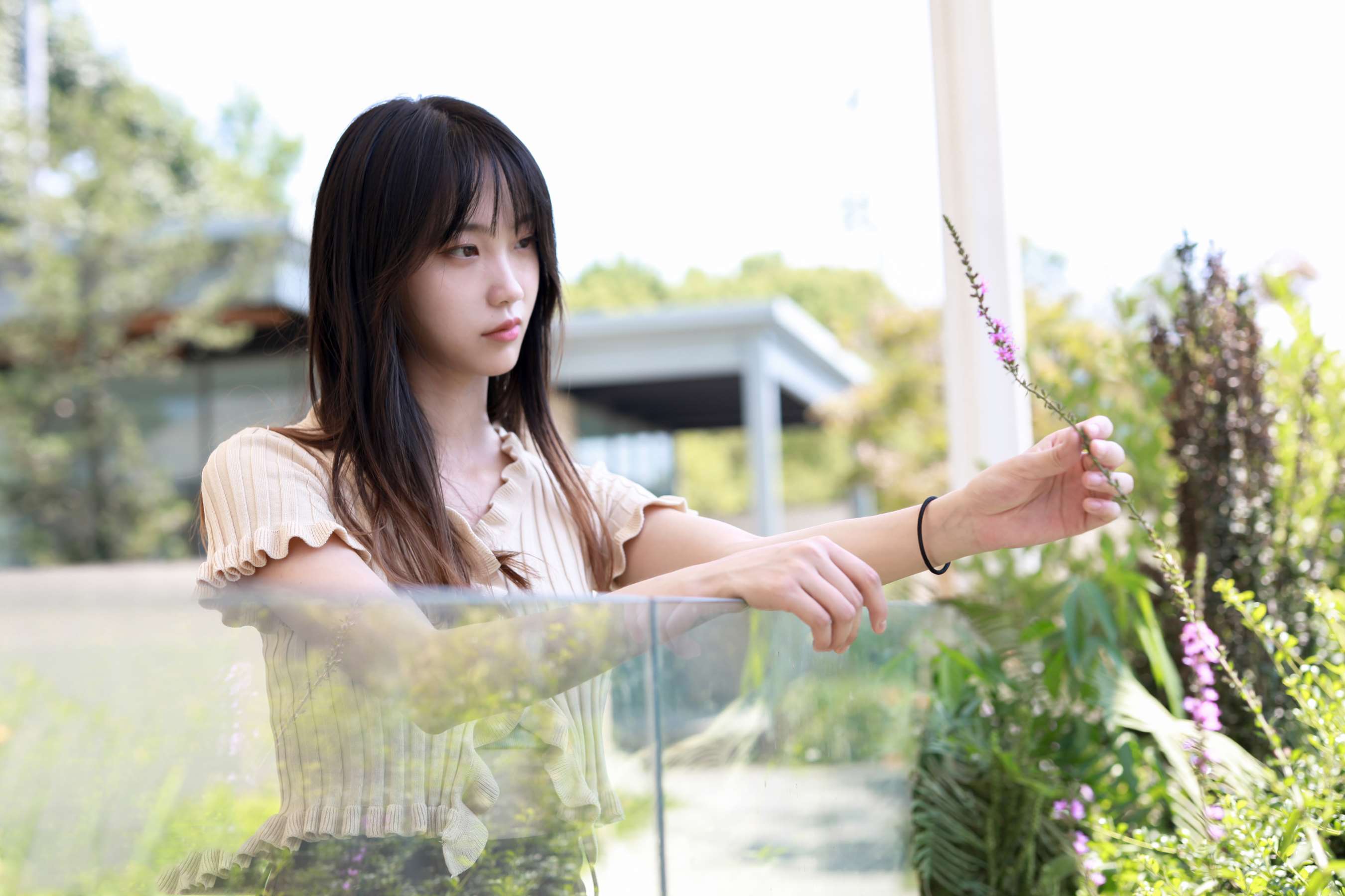 《可可帆布鞋の棉袜脚》作品图