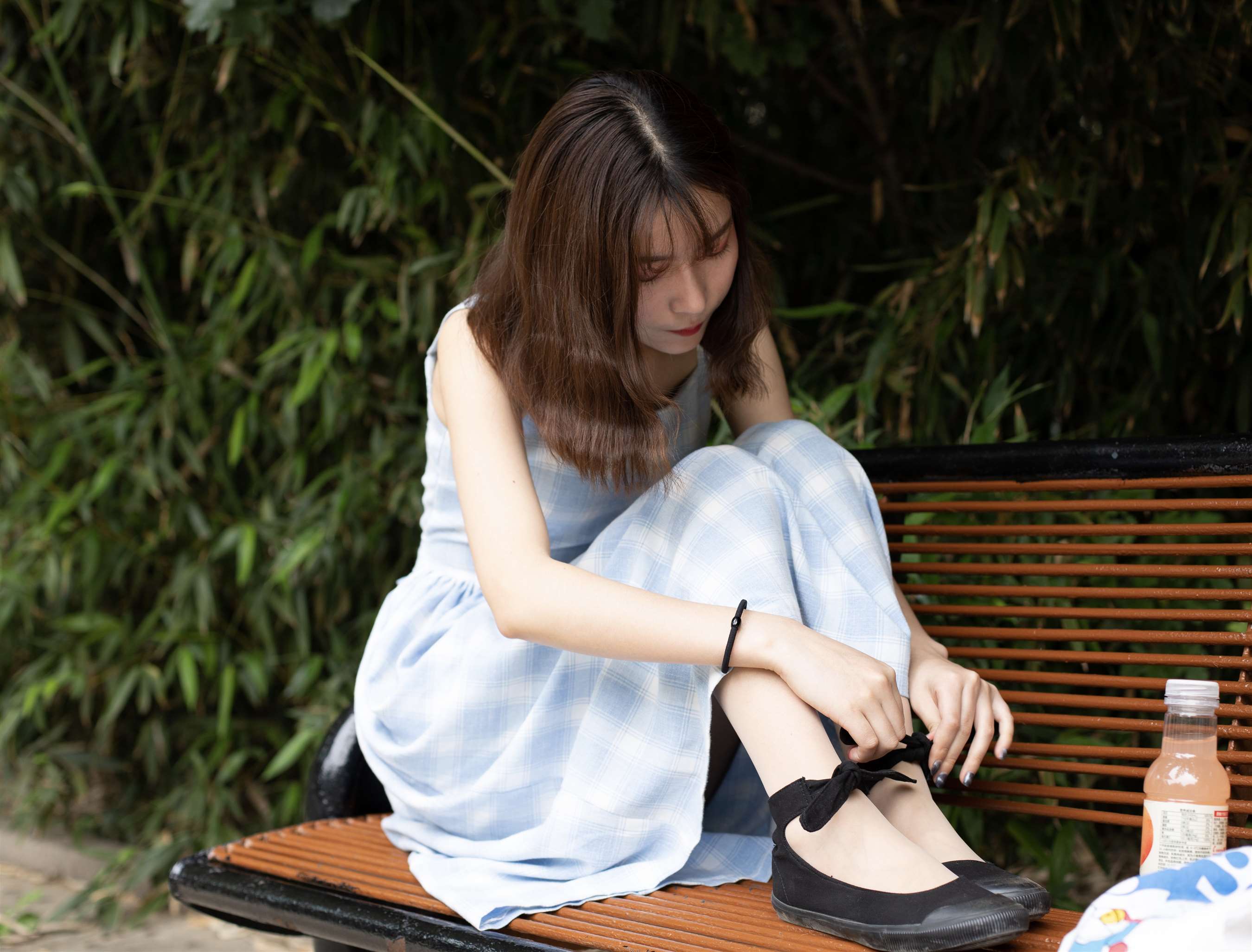 《棉套肉丝脚丫》作品图