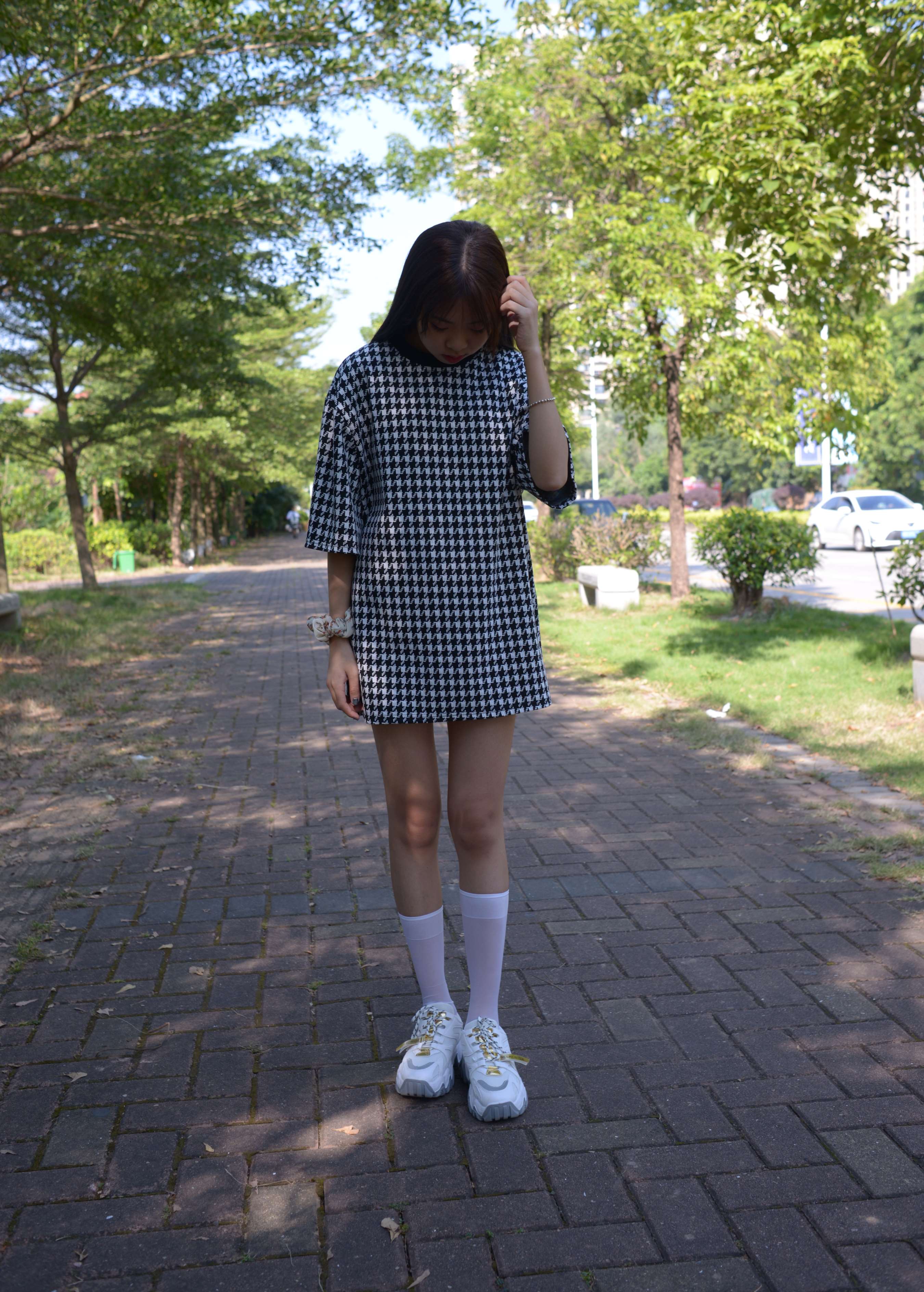 《小语 心有千千结》作品图