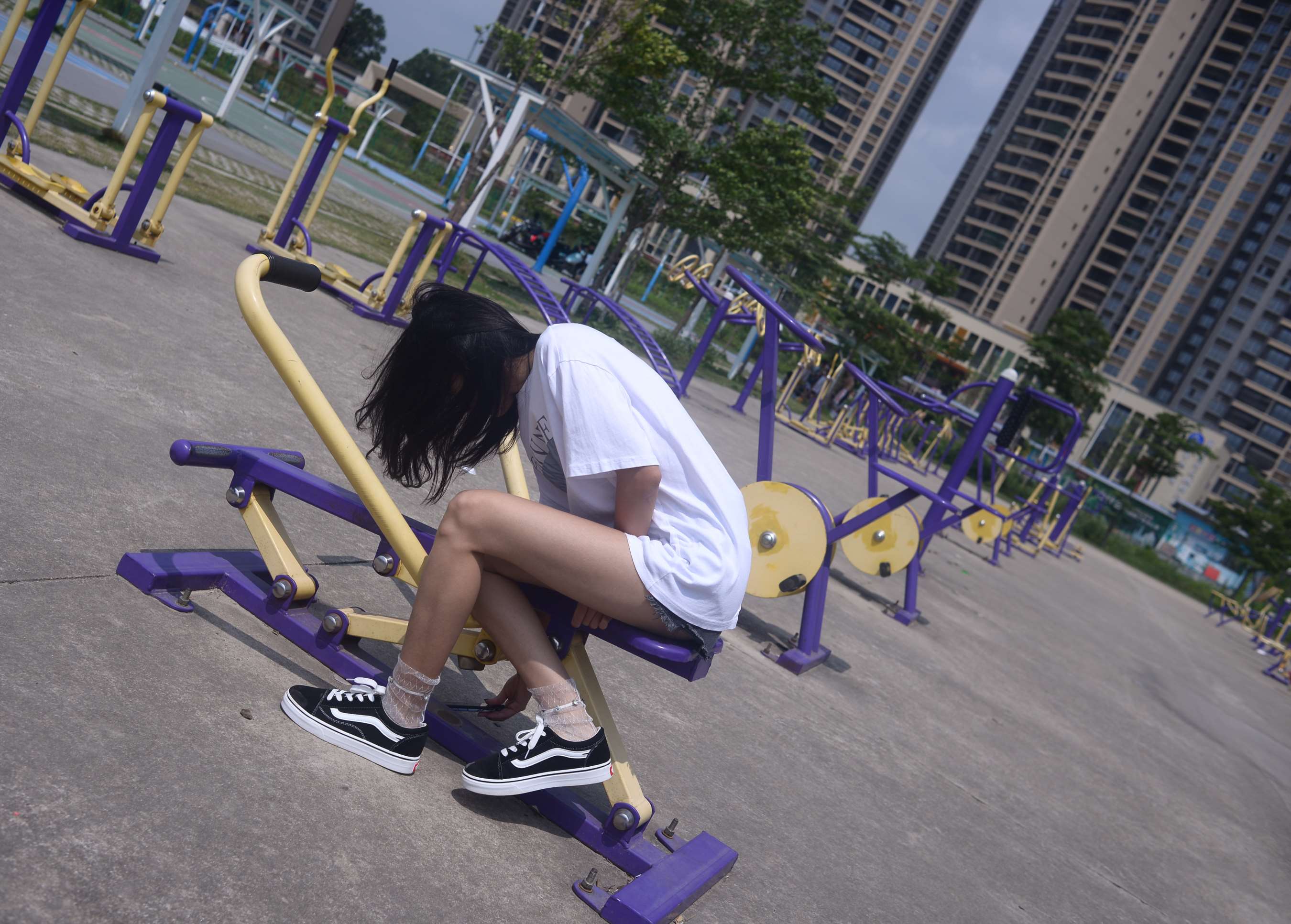 《绵绵少女 这个夏天,阳光很好》作品图