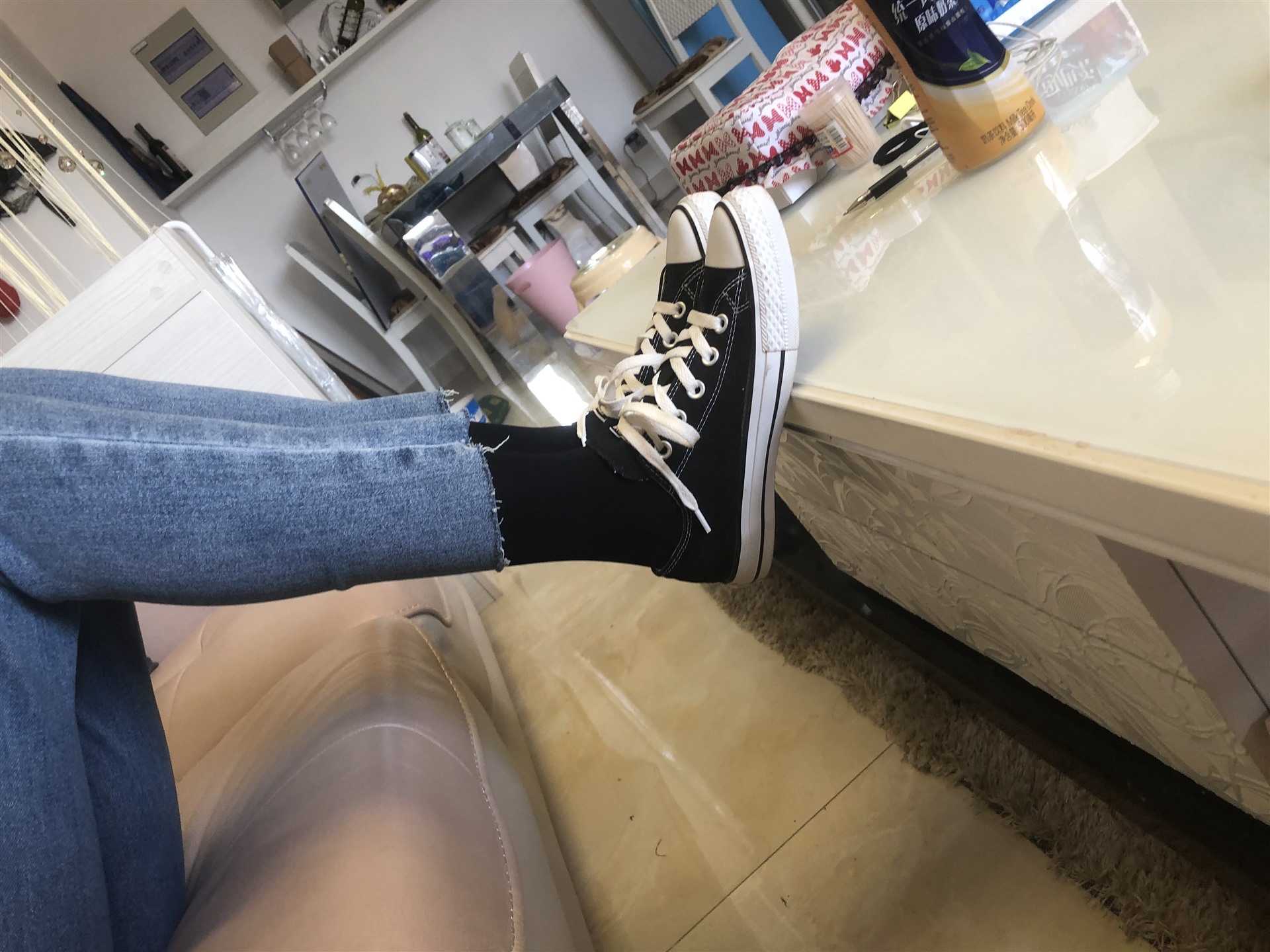 《来瓶阿萨姆奶茶吧》作品图