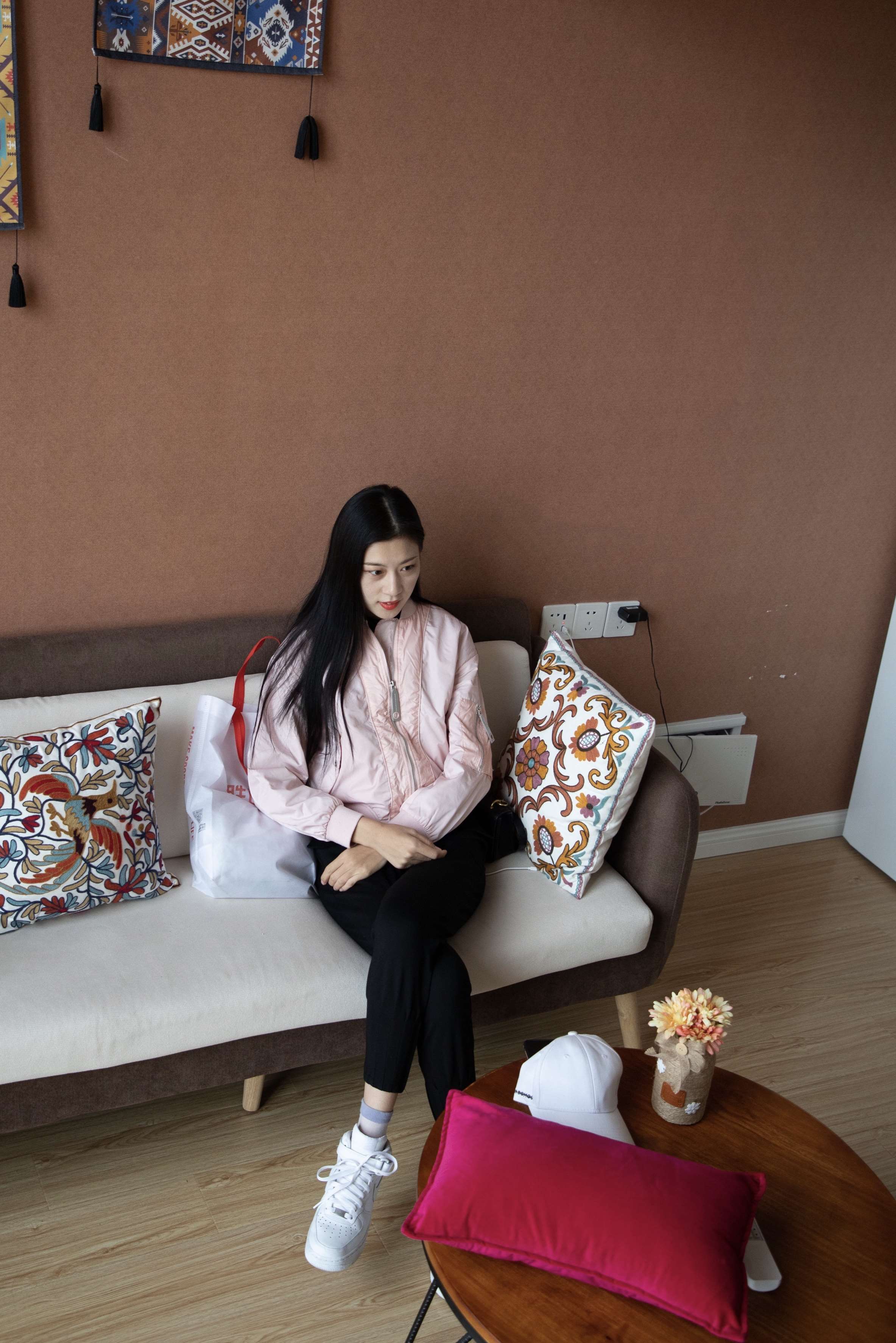 《家拍球鞋の棉袜脚》作品图