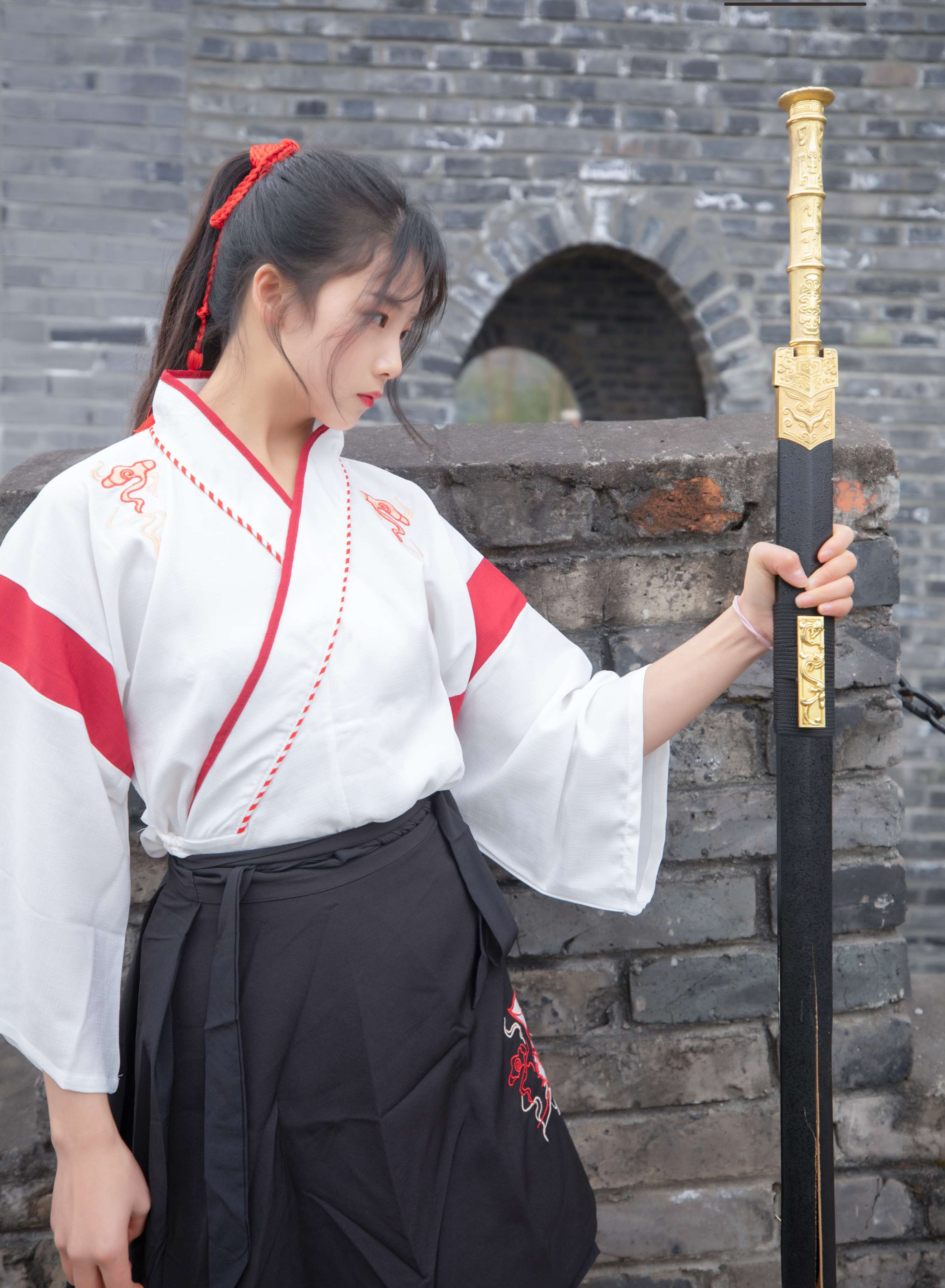 《灵唯女孩长城古装》作品图