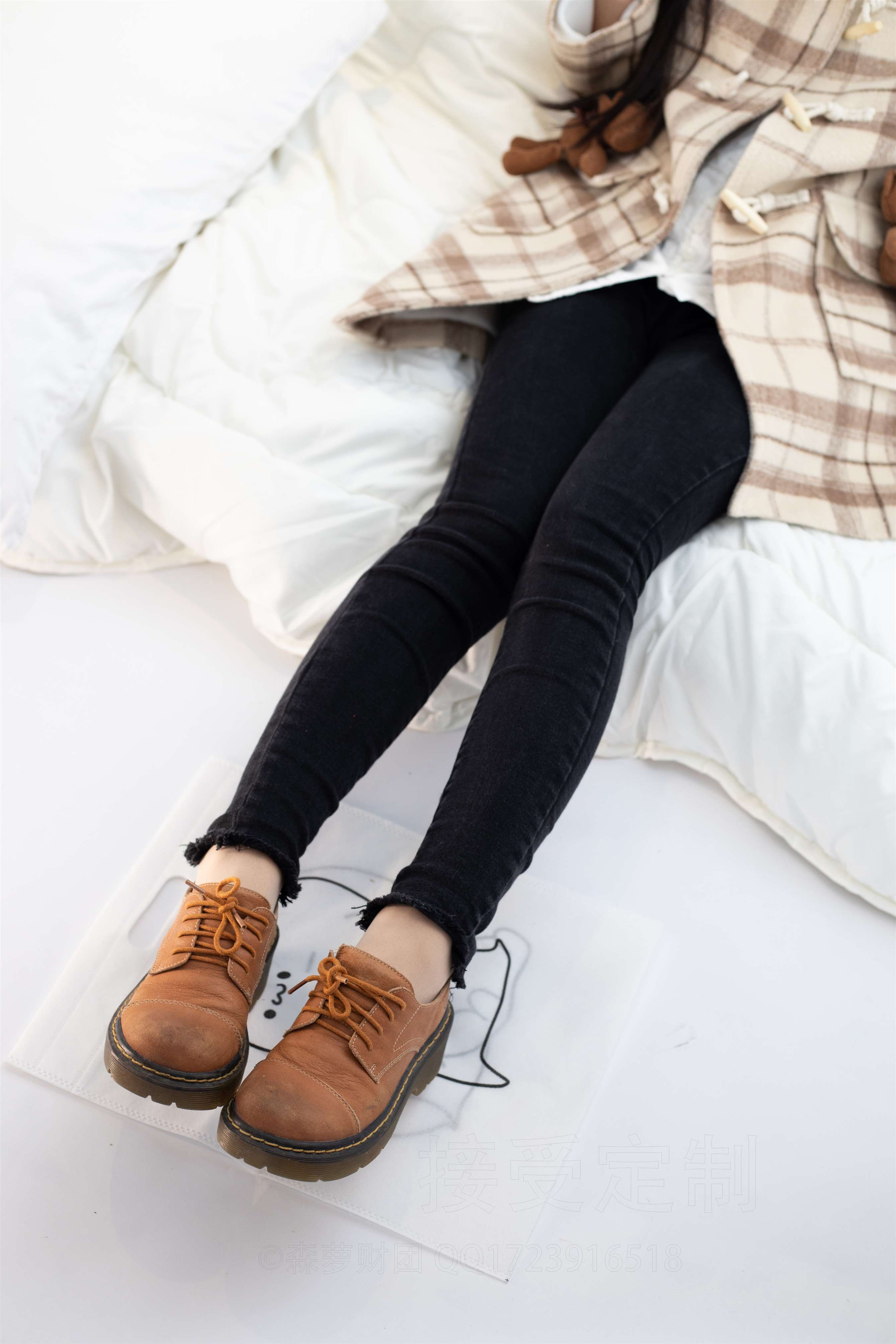 《脱丝洗脚》作品图