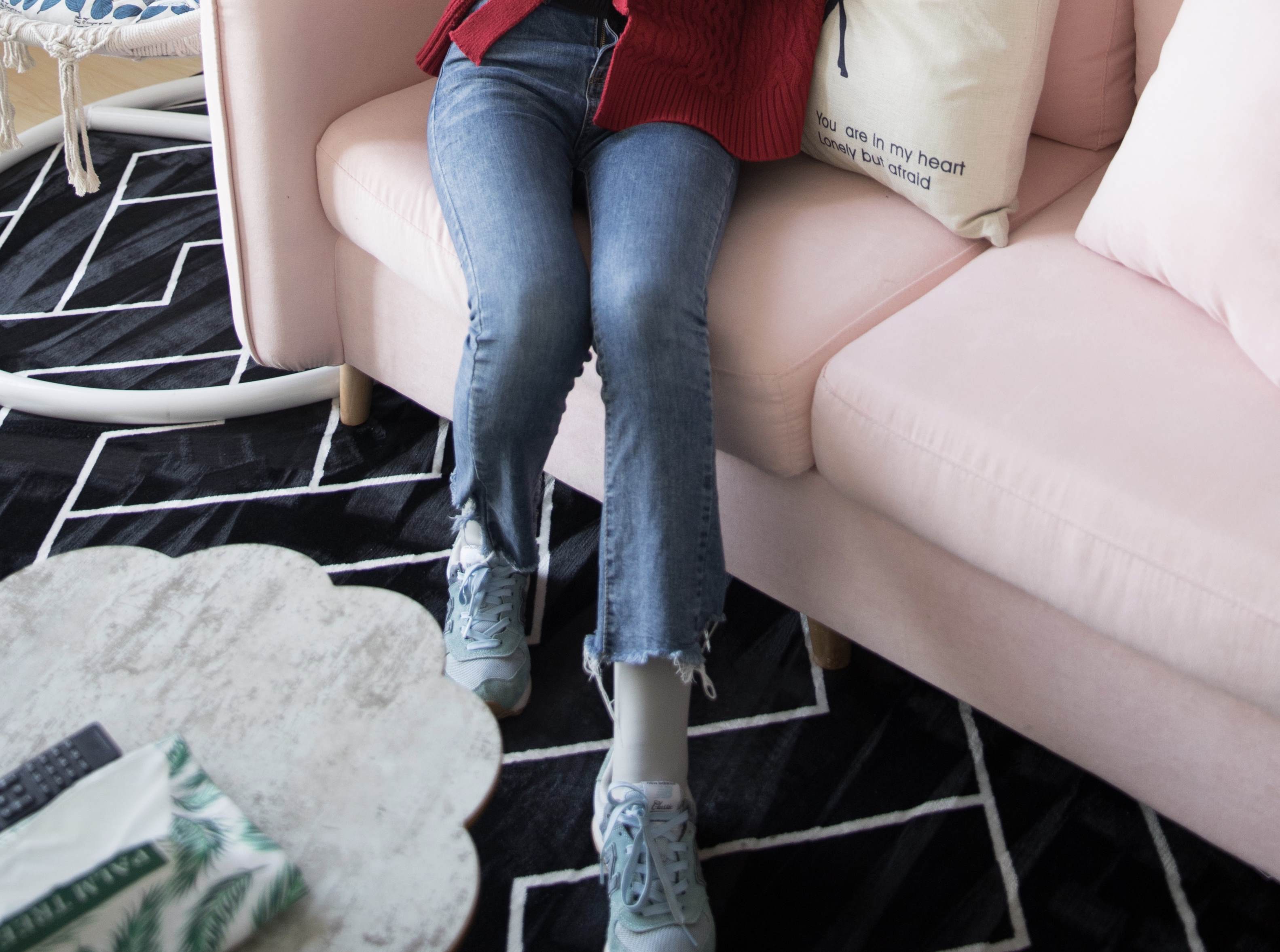 《新百伦の棉袜脚丫+【视频3个网盘下载】》作品图