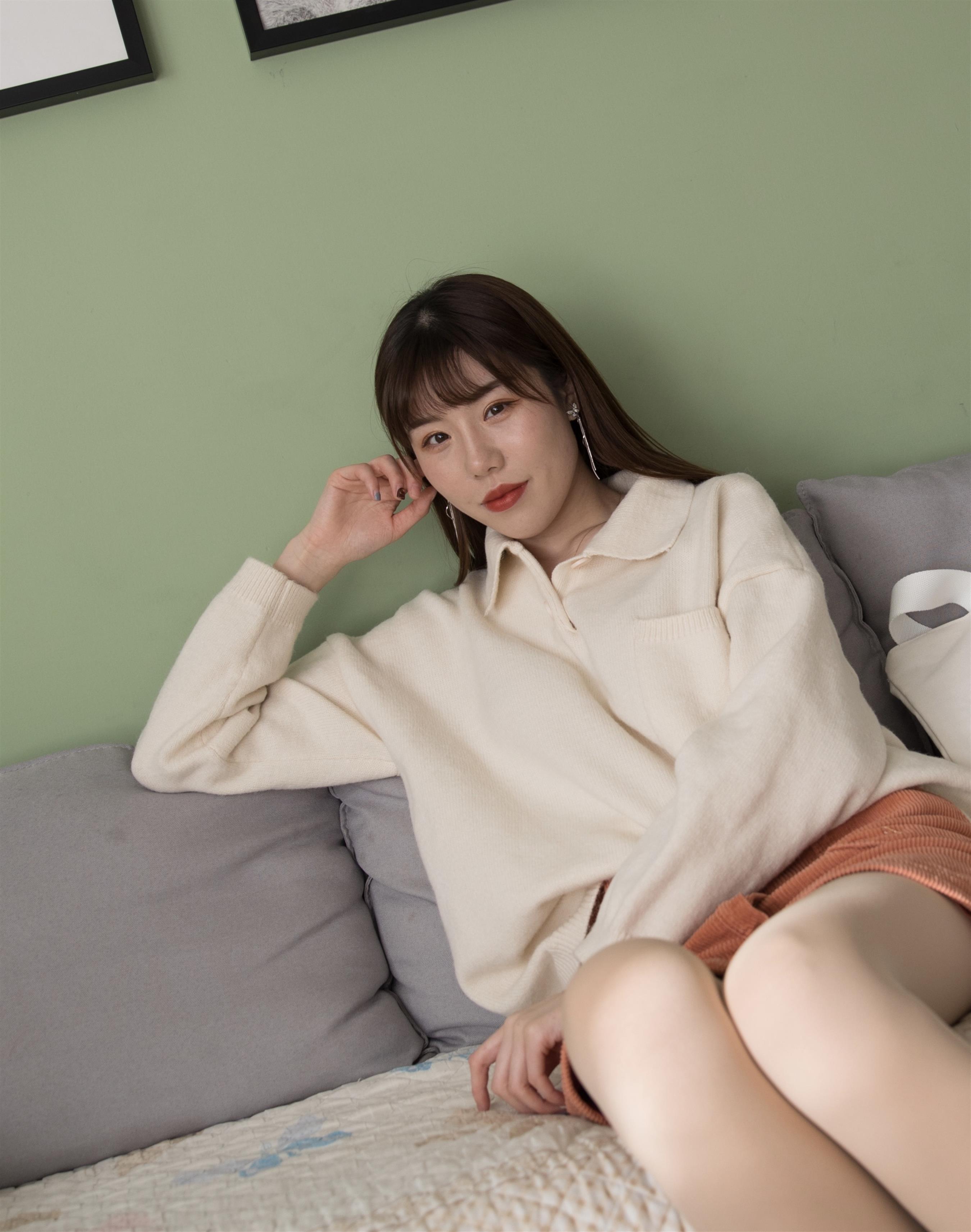 《短靴棉套丝脚丫》作品图