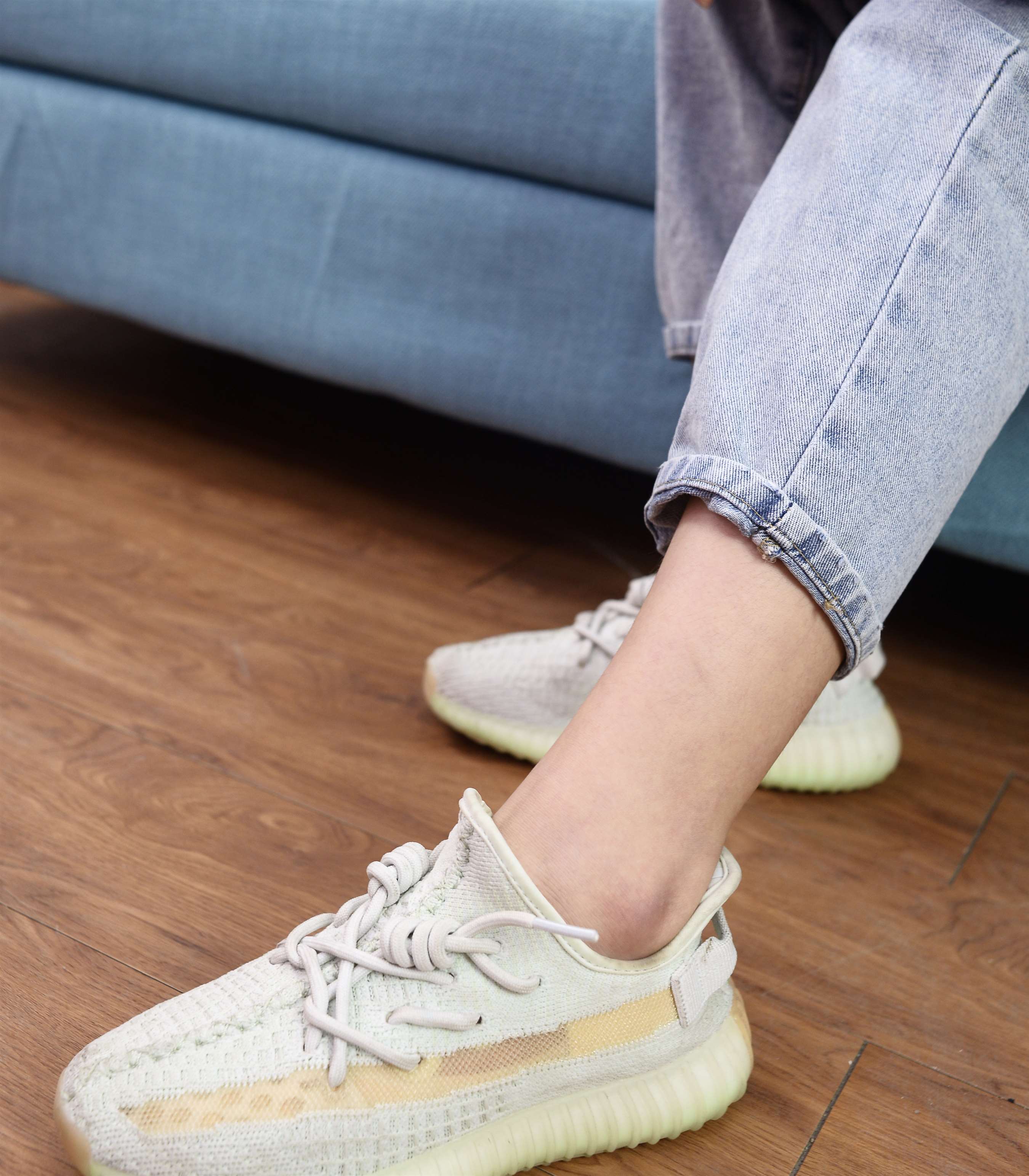 《七分牛仔の船袜脚丫》作品图