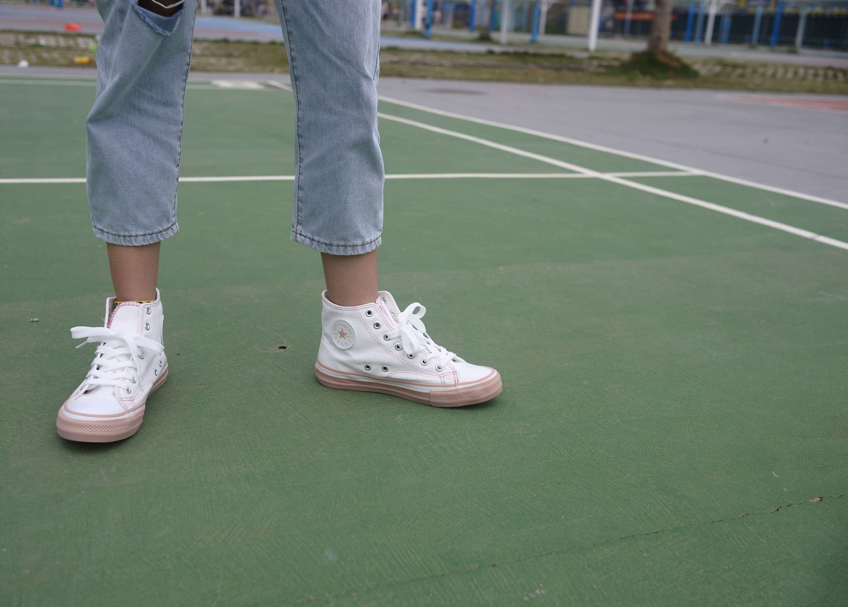 《绵绵少女 像风一样》作品图