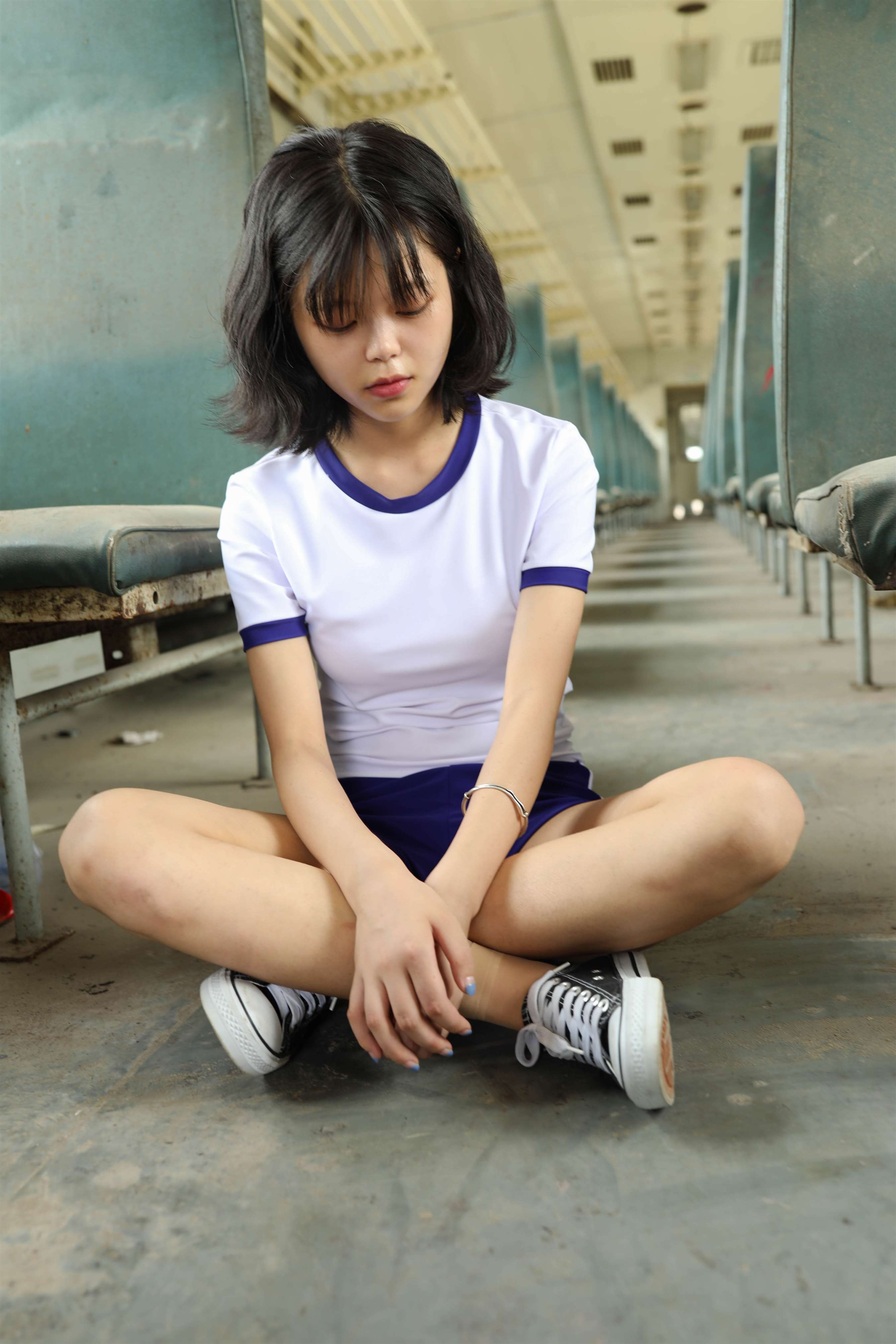 《废弃火车站》作品图