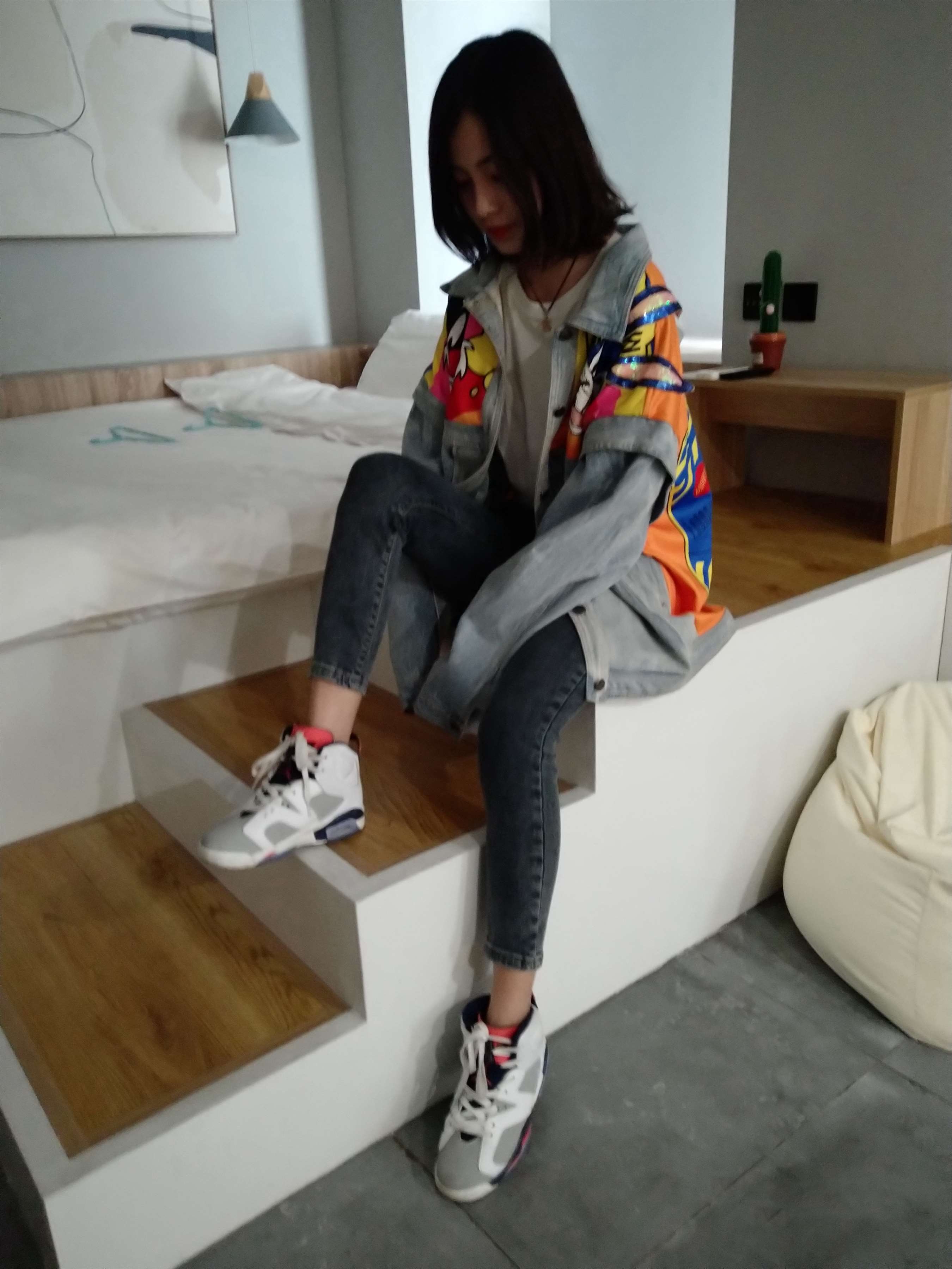 《清纯的白棉袜脚》作品图