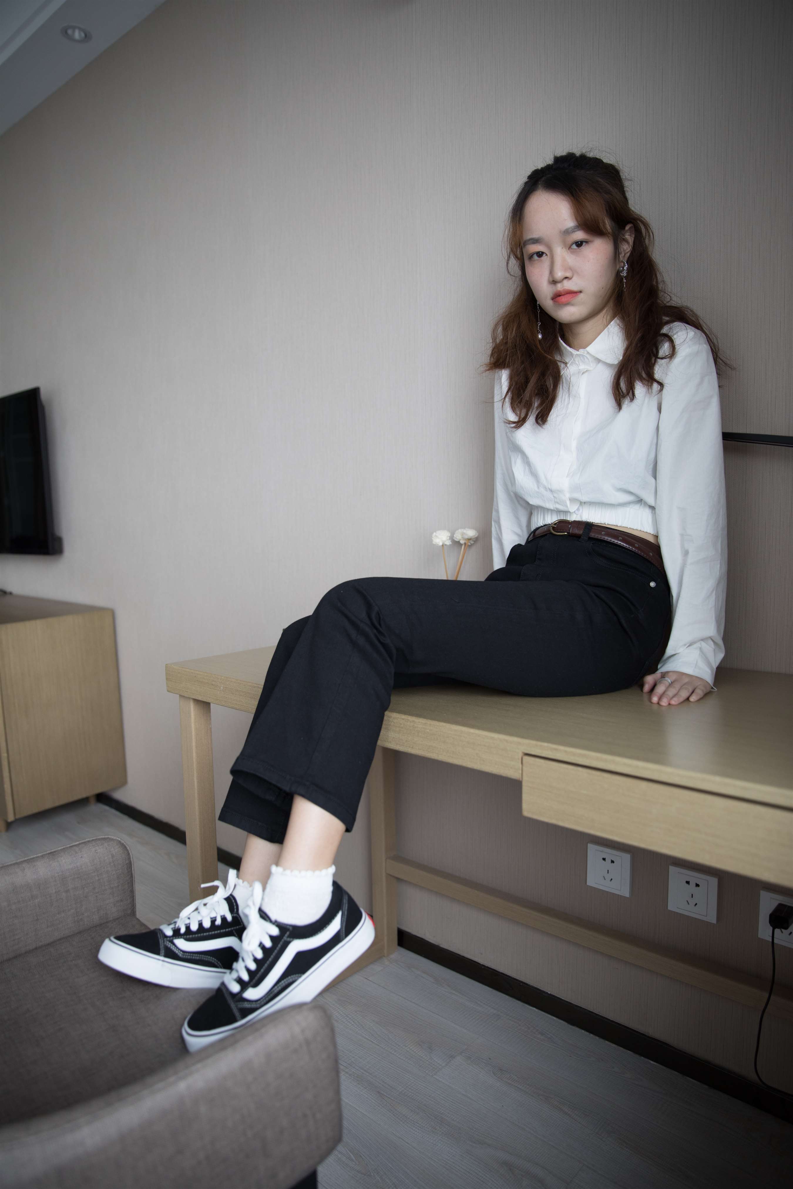 《衬衣少女二套袜子【套图+视频1个】》作品图