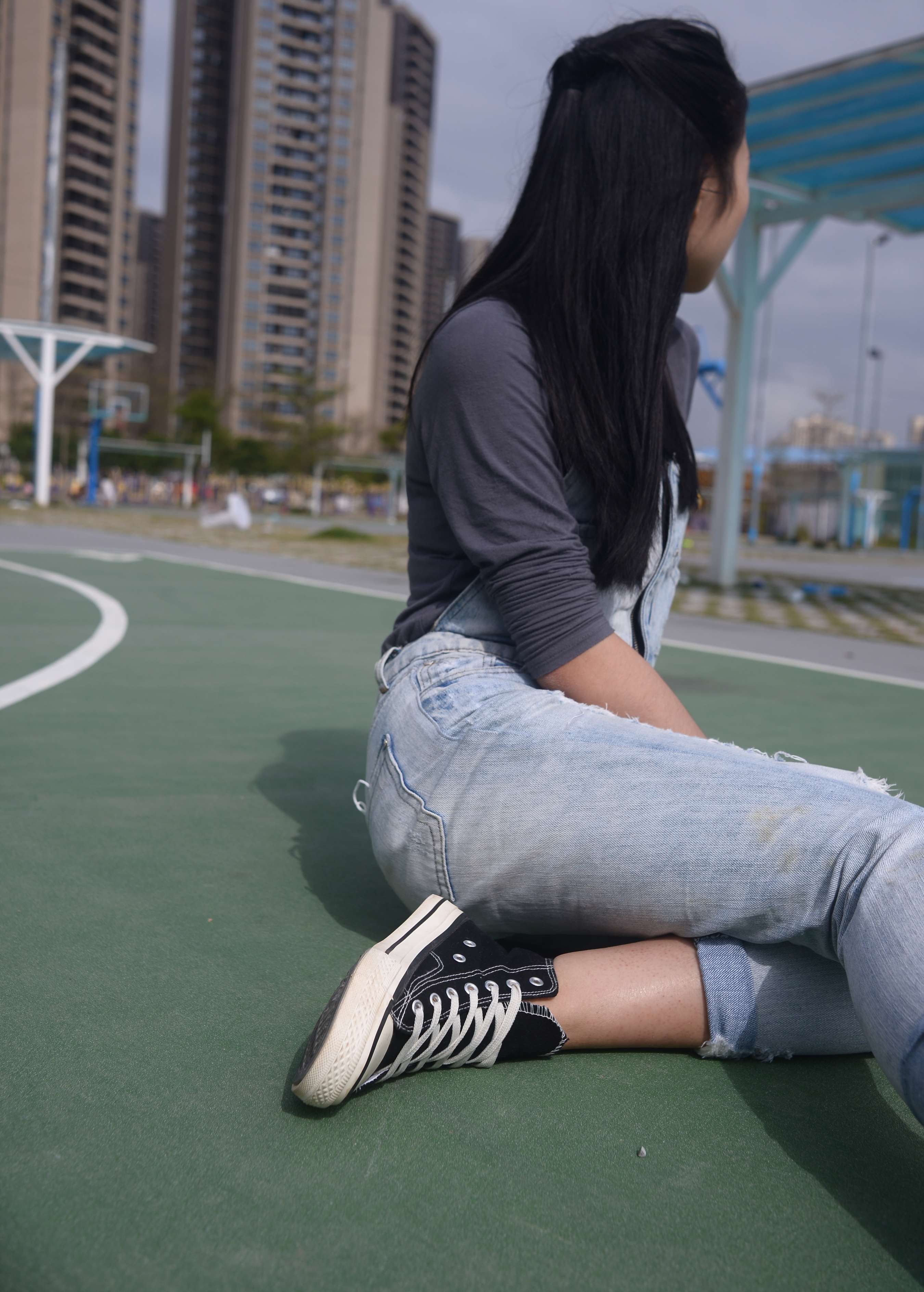 《芊芊 比夏天还要温暖》作品图