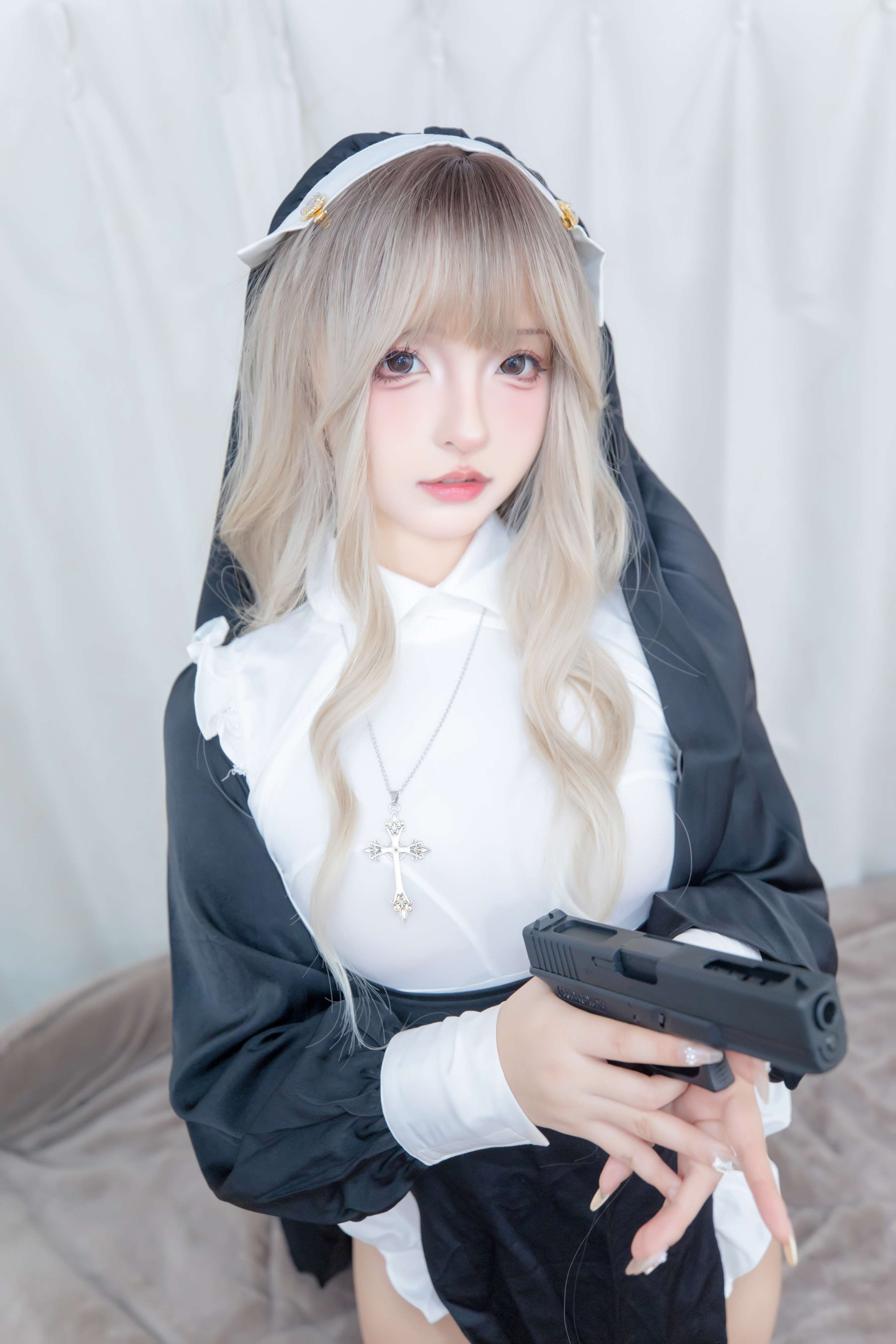 《战斗修女》作品图