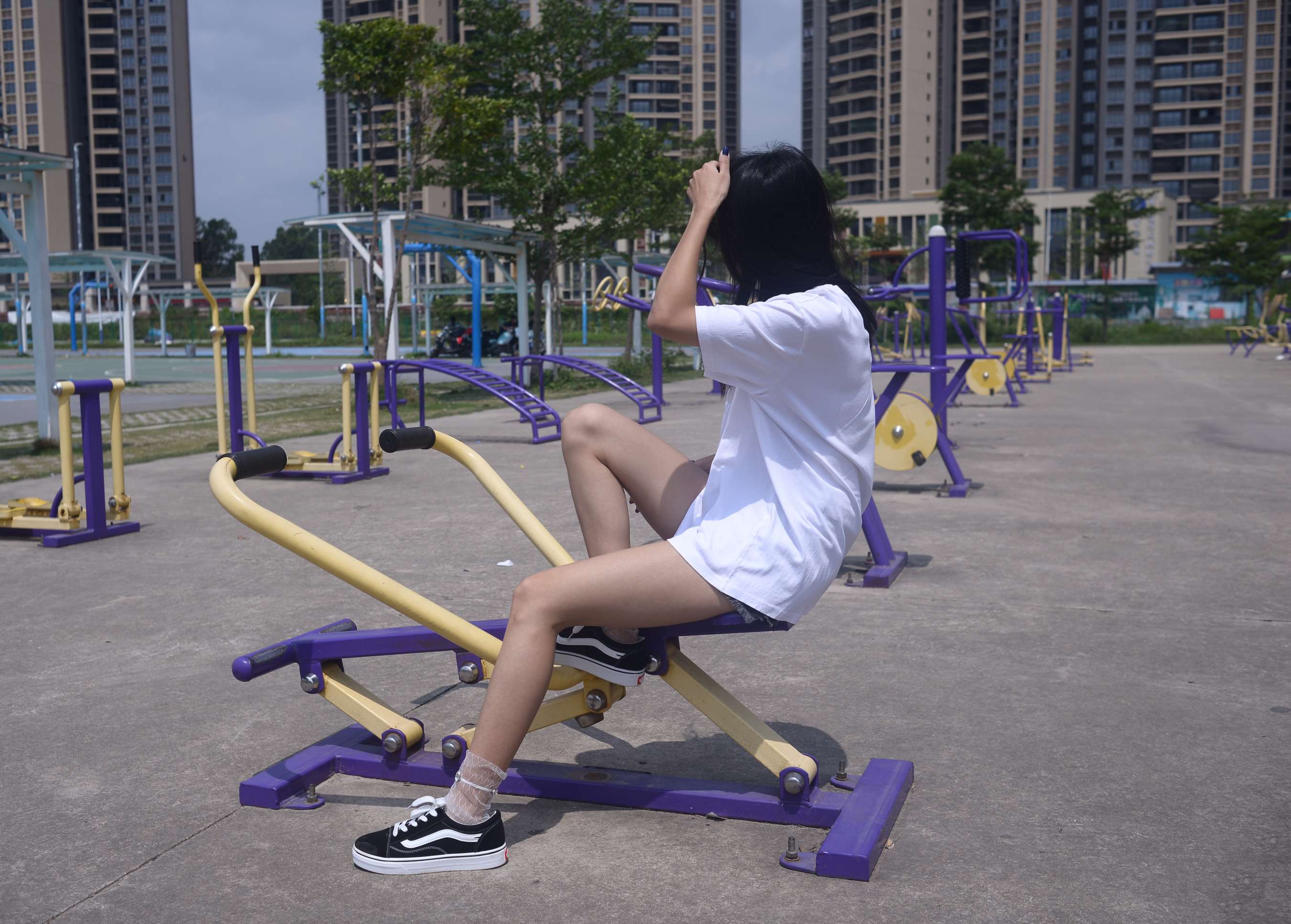 《绵绵少女 这个夏天,阳光很好》作品图