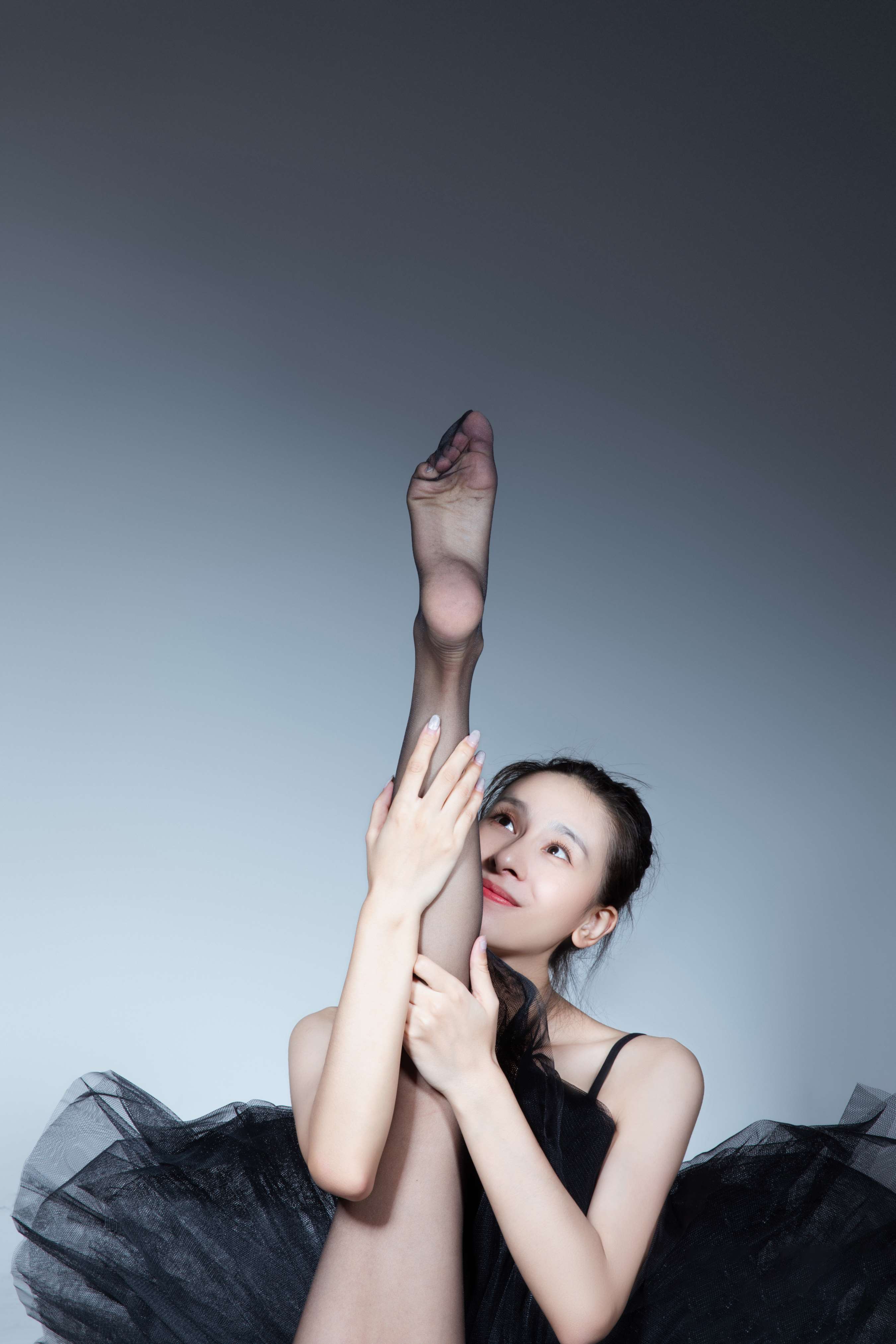 《高丽巴黎舞蹈》作品图