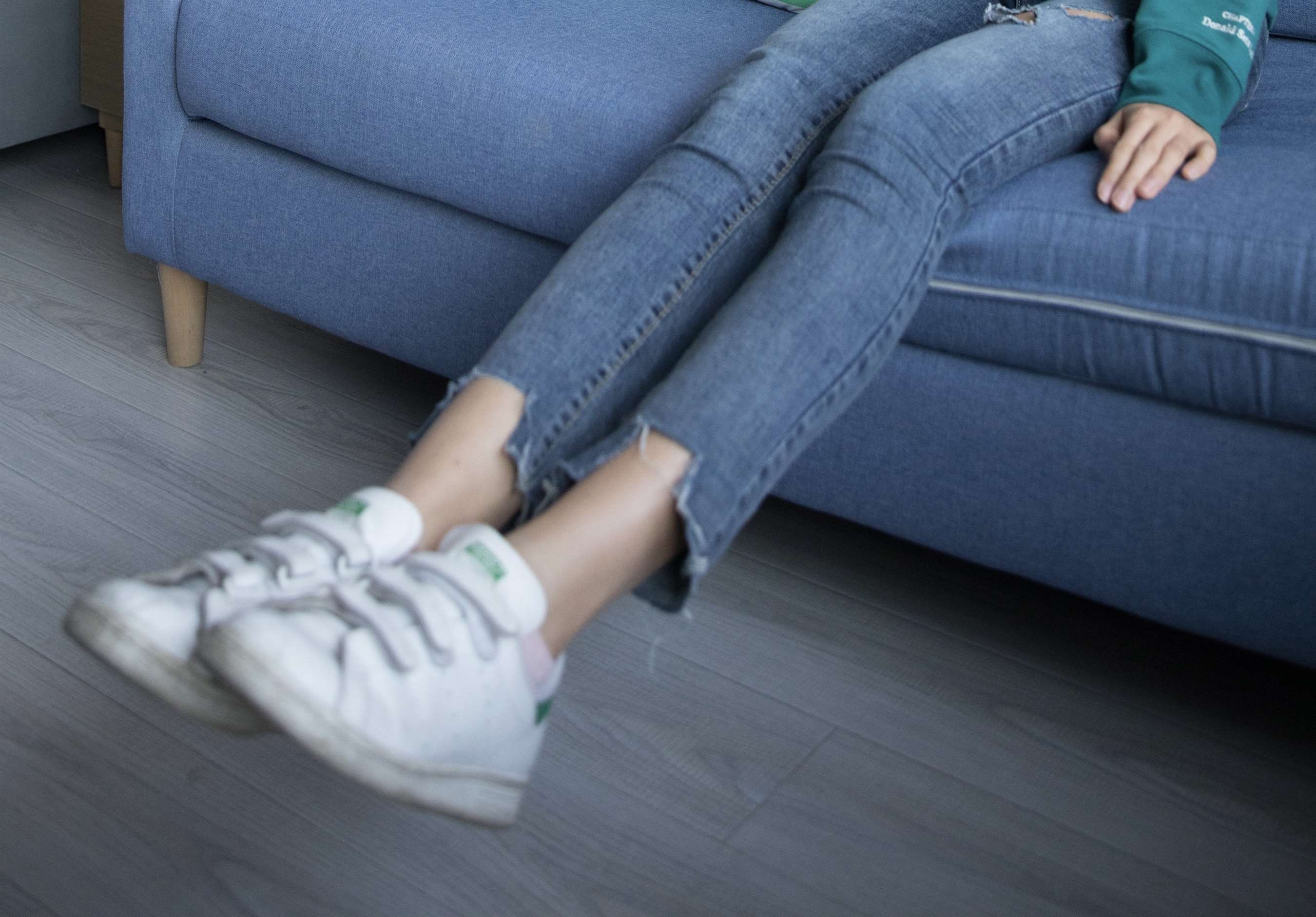 《牛仔板鞋棉袜脚【附送视频1个】》作品图