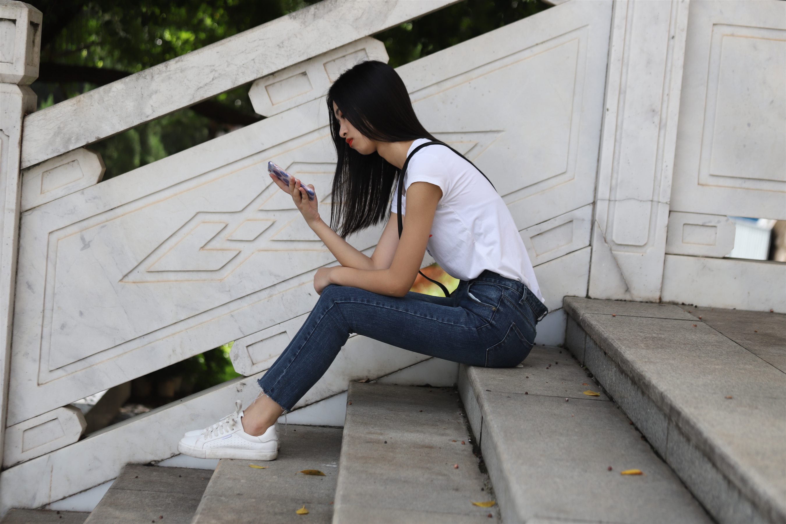 《九分牛仔の板鞋船袜脚丫上》作品图