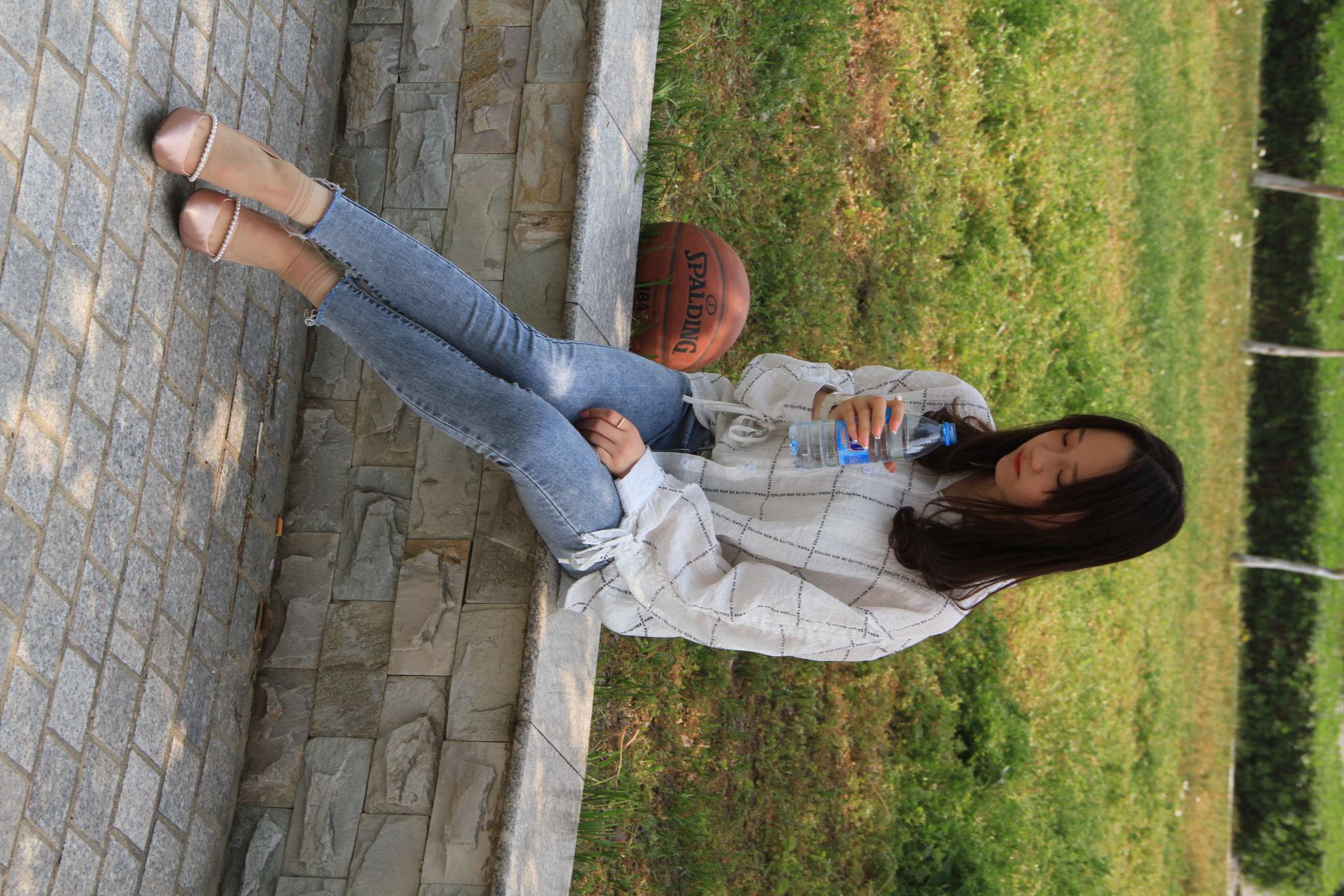 《赶上花季的末班车》作品图