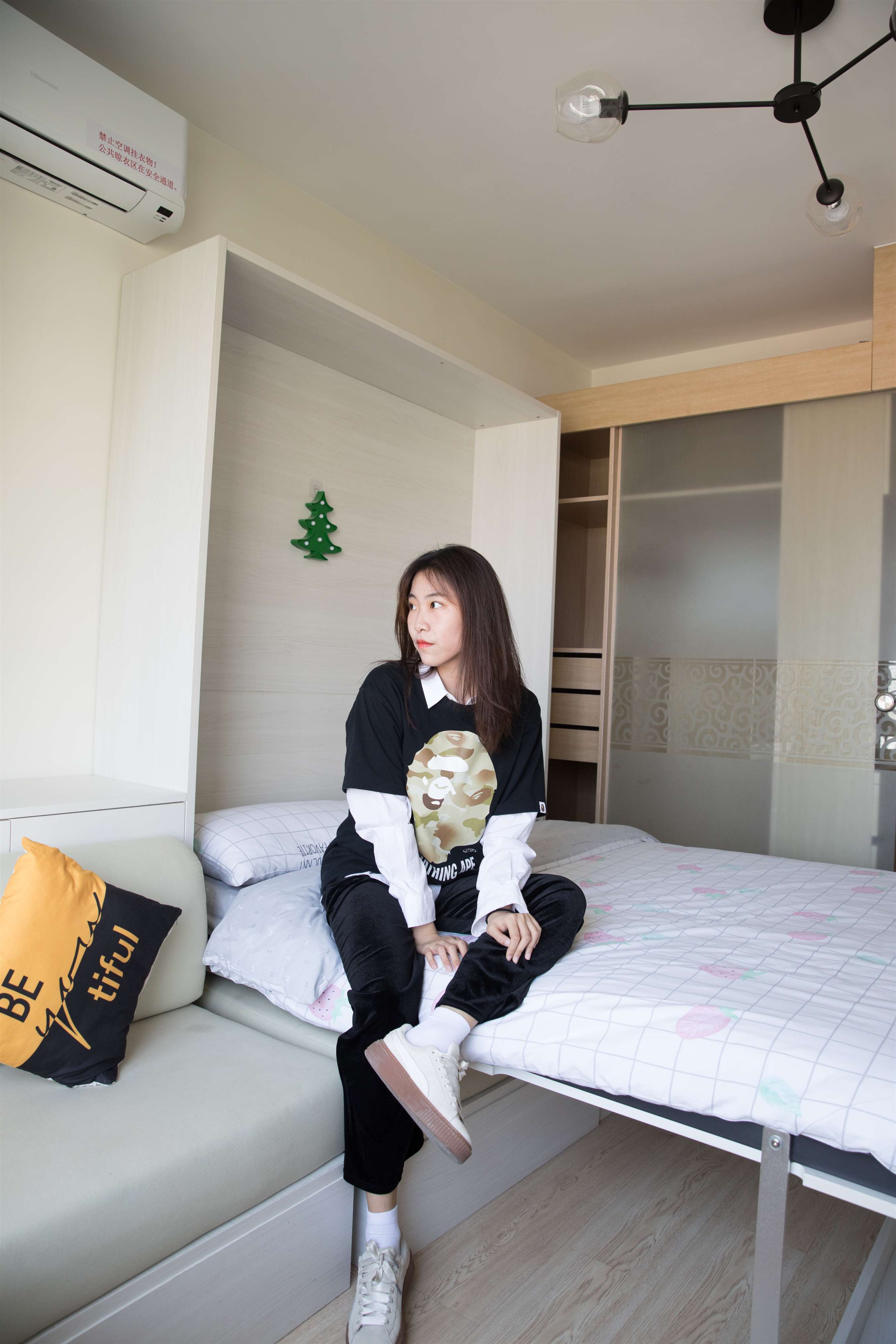 《休闲装の白棉袜脚+花絮1个网盘下载》作品图