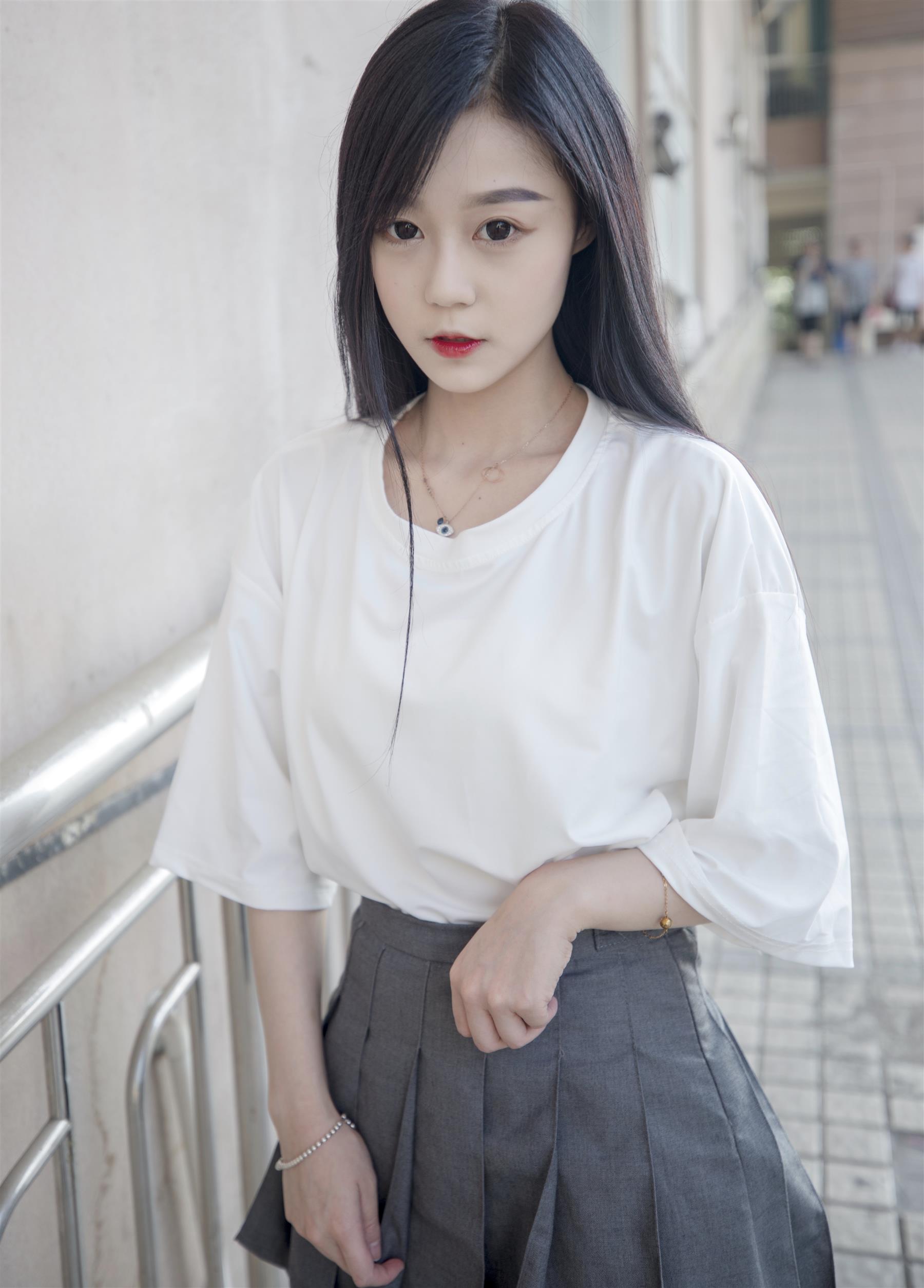 《增高鞋の肉丝脚丫+视频1个》作品图