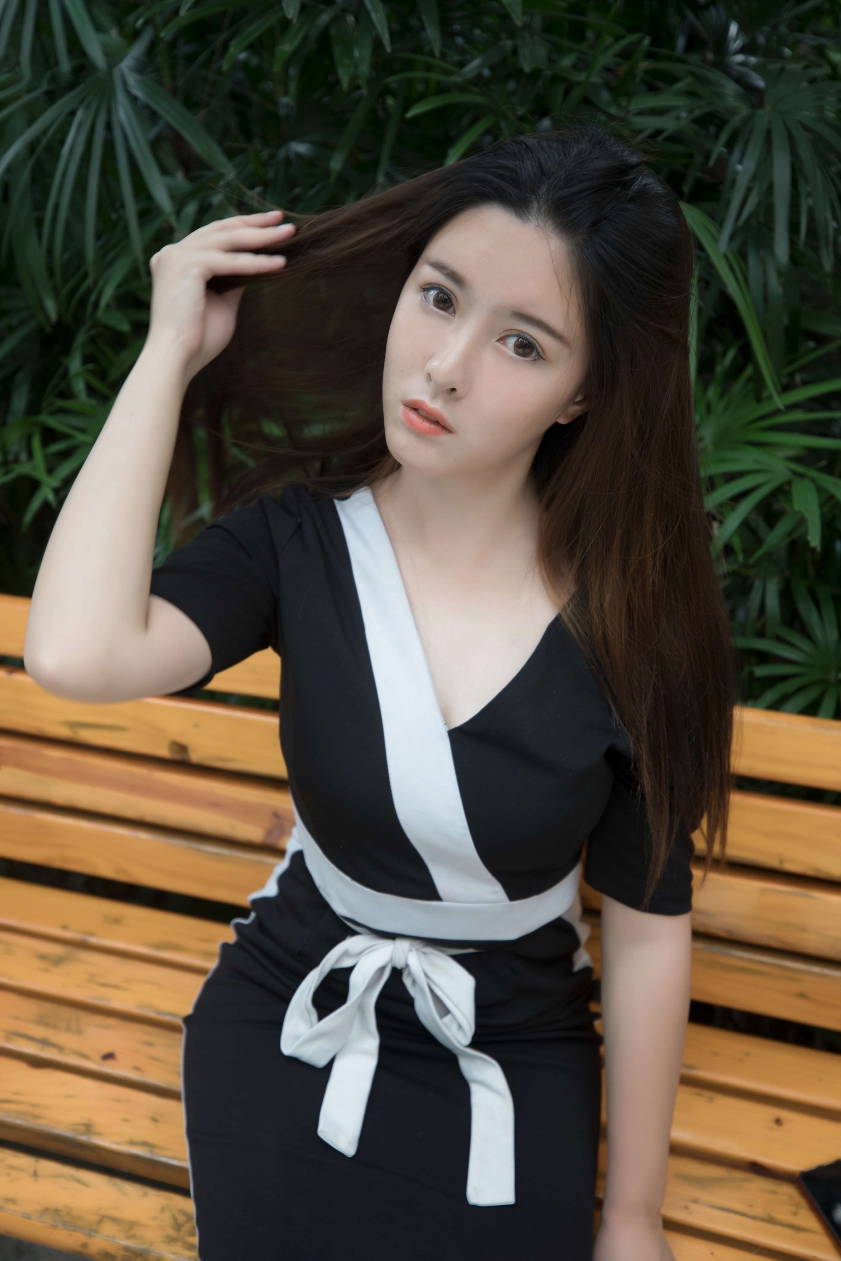 《小姐姐高跟の肉丝足》作品图