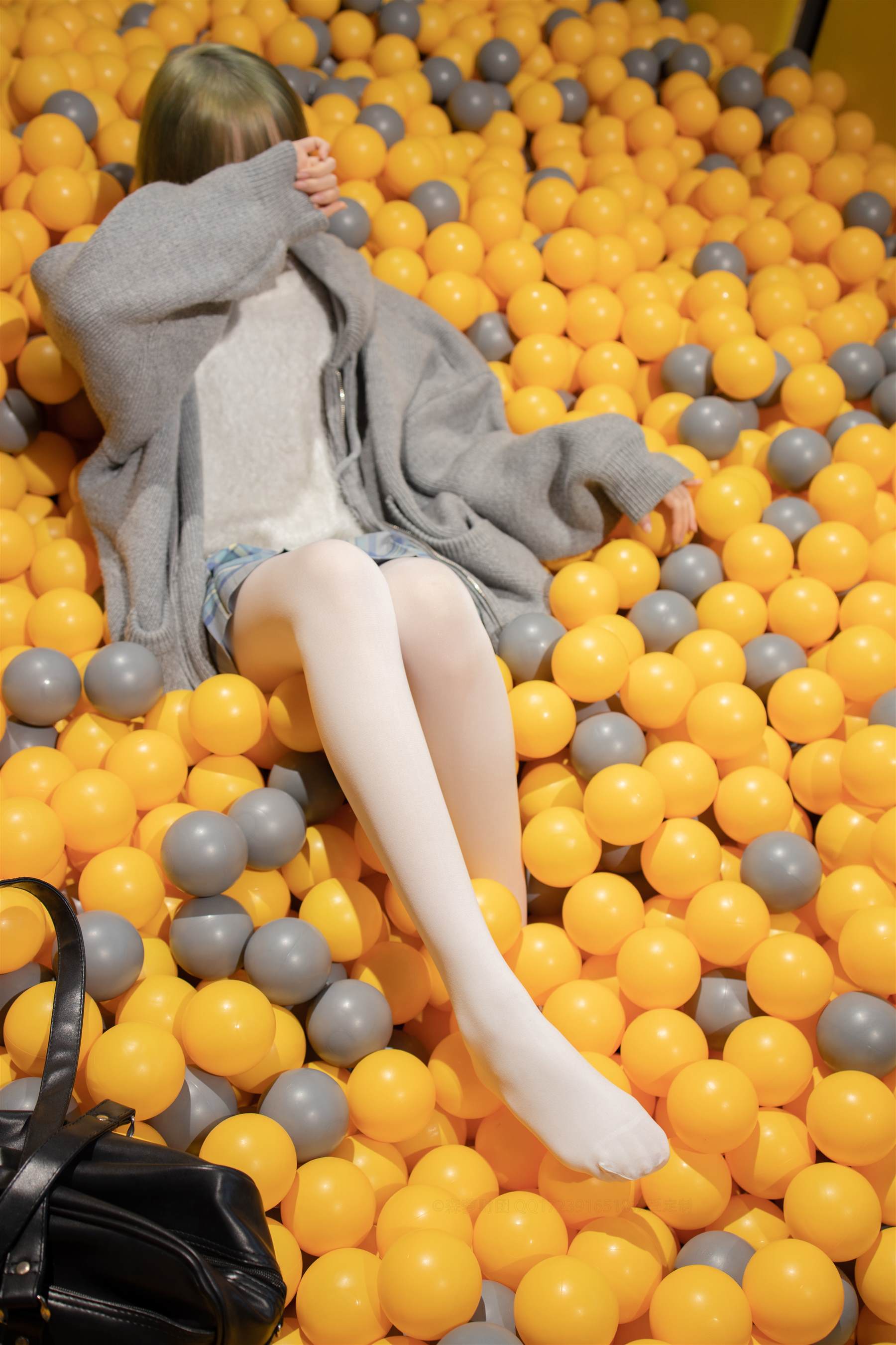 《海洋球少女+视频1个》作品图