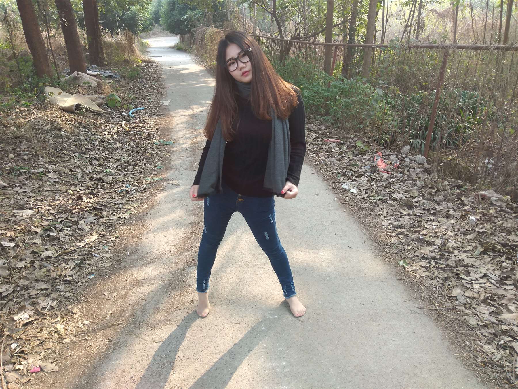 《乡间小路》作品图