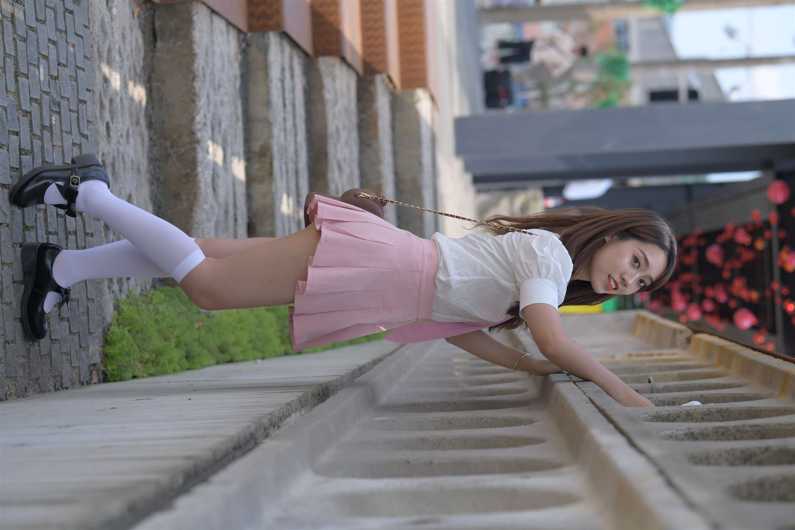 《小清新衬衣の长白袜脚丫》作品图