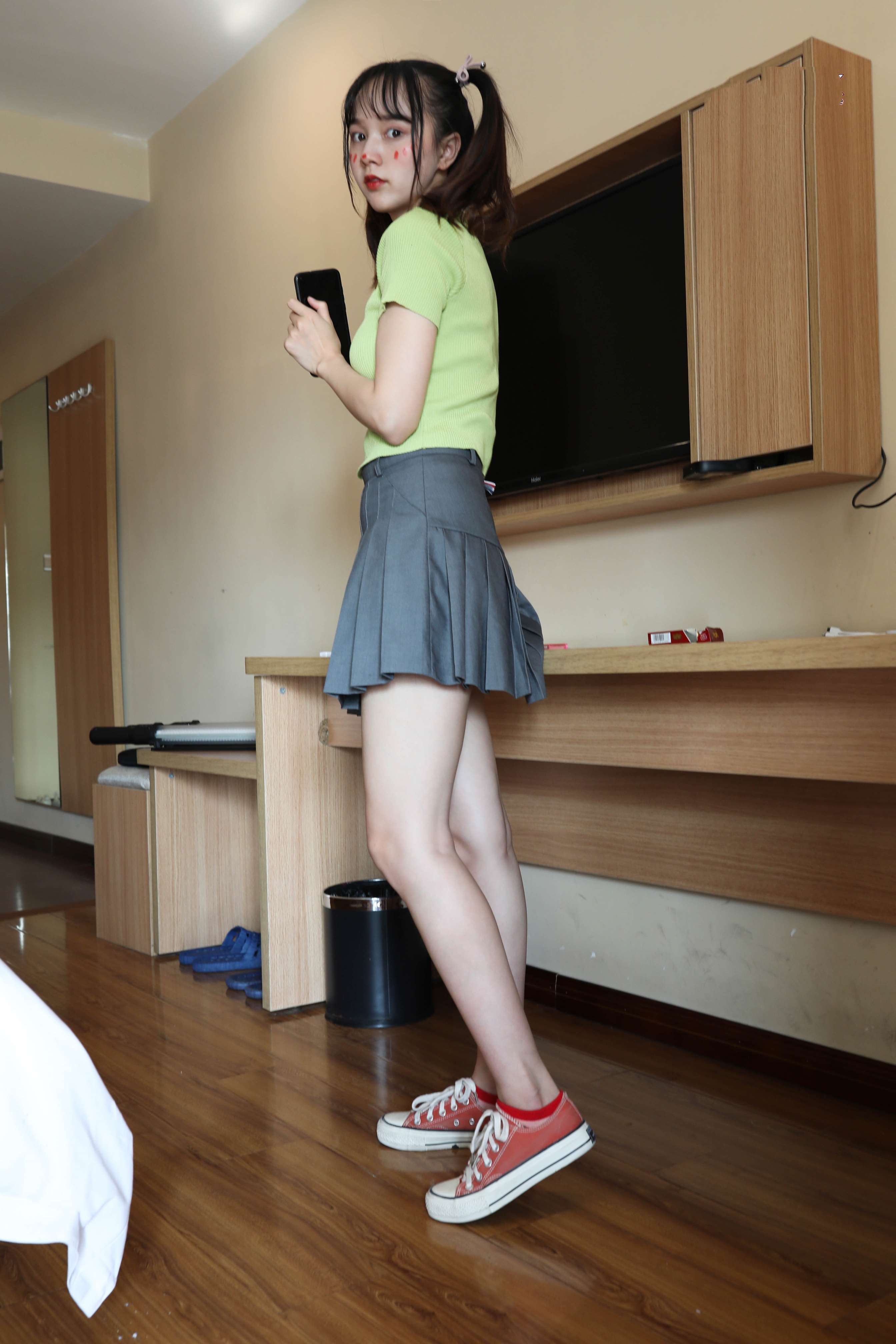 《学妹嫩足玩奥利奥》作品图