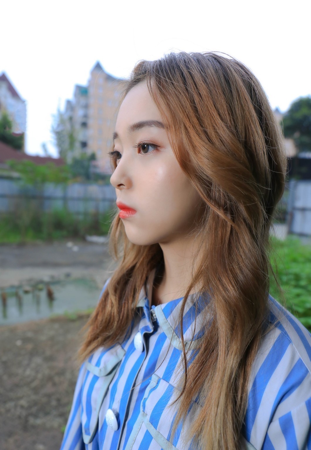 《梦琪嫩足玩泥》作品图