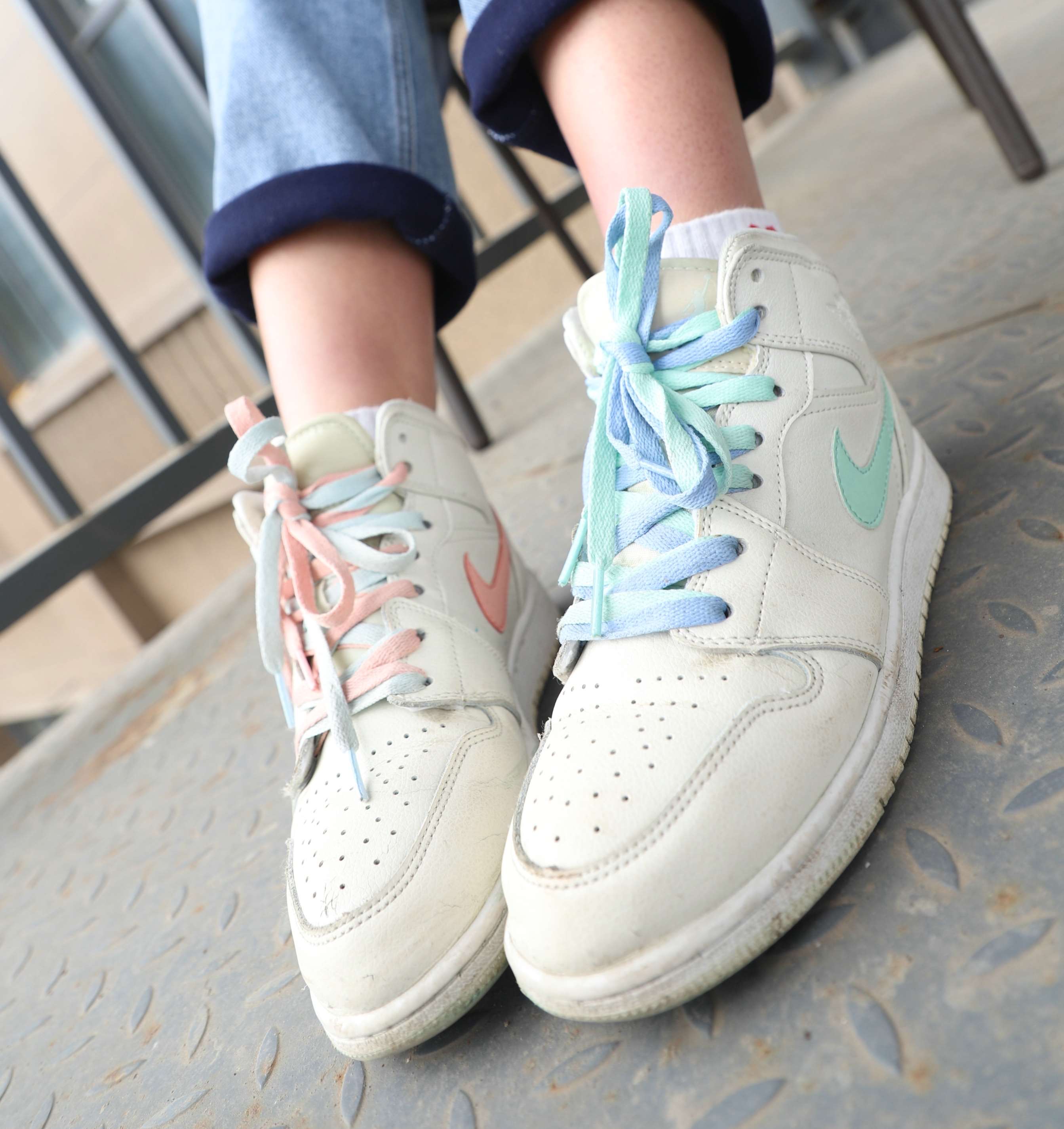 《板鞋の白棉袜脚丫》作品图